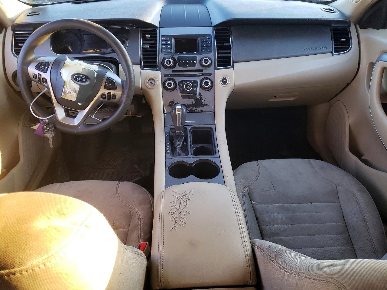 2018 Ford Taurus Se Черный vin: 1FAHP2D83JG142075