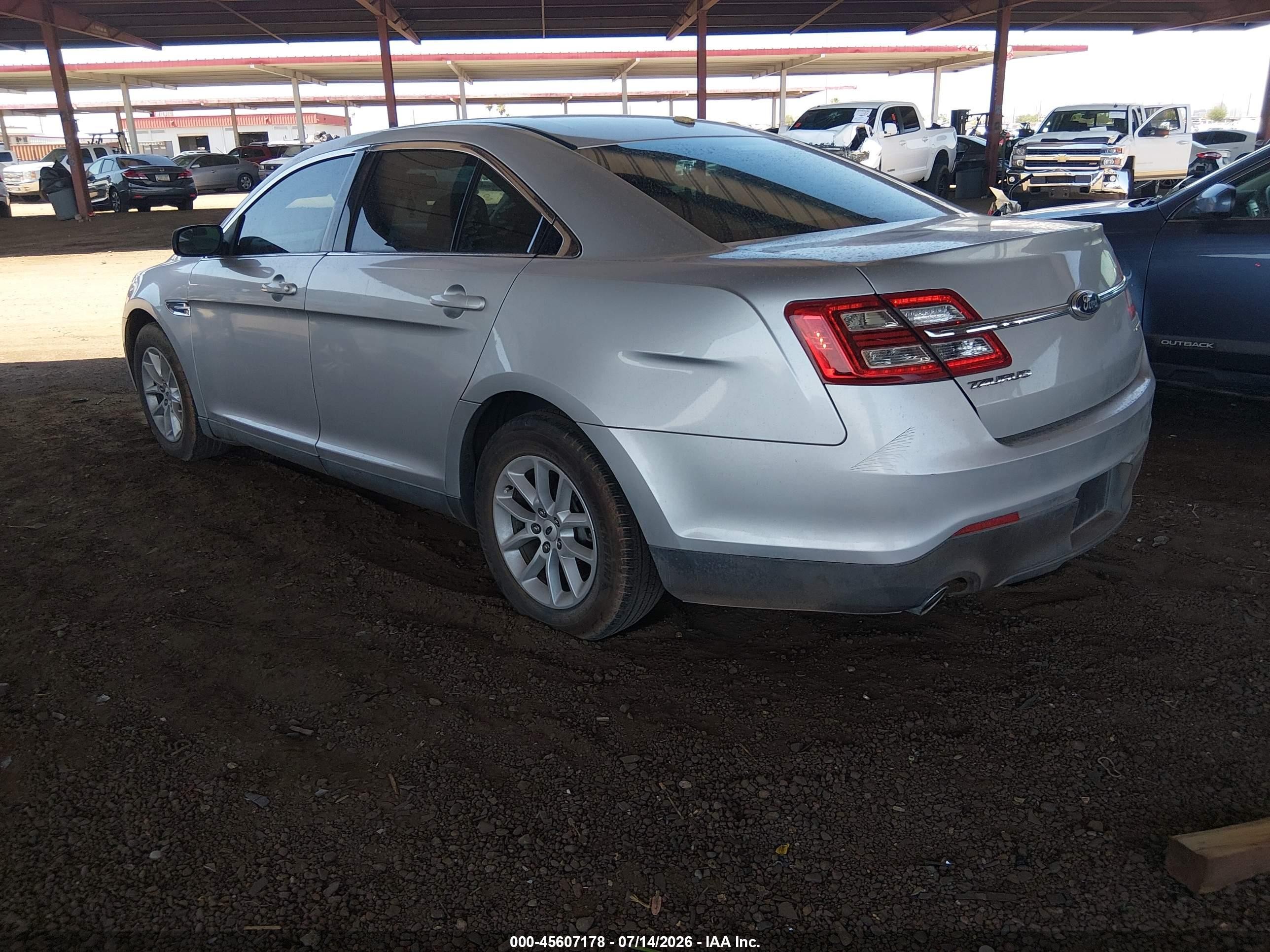 2014 Ford Taurus Se Silver vin: 1FAHP2D84EG114078