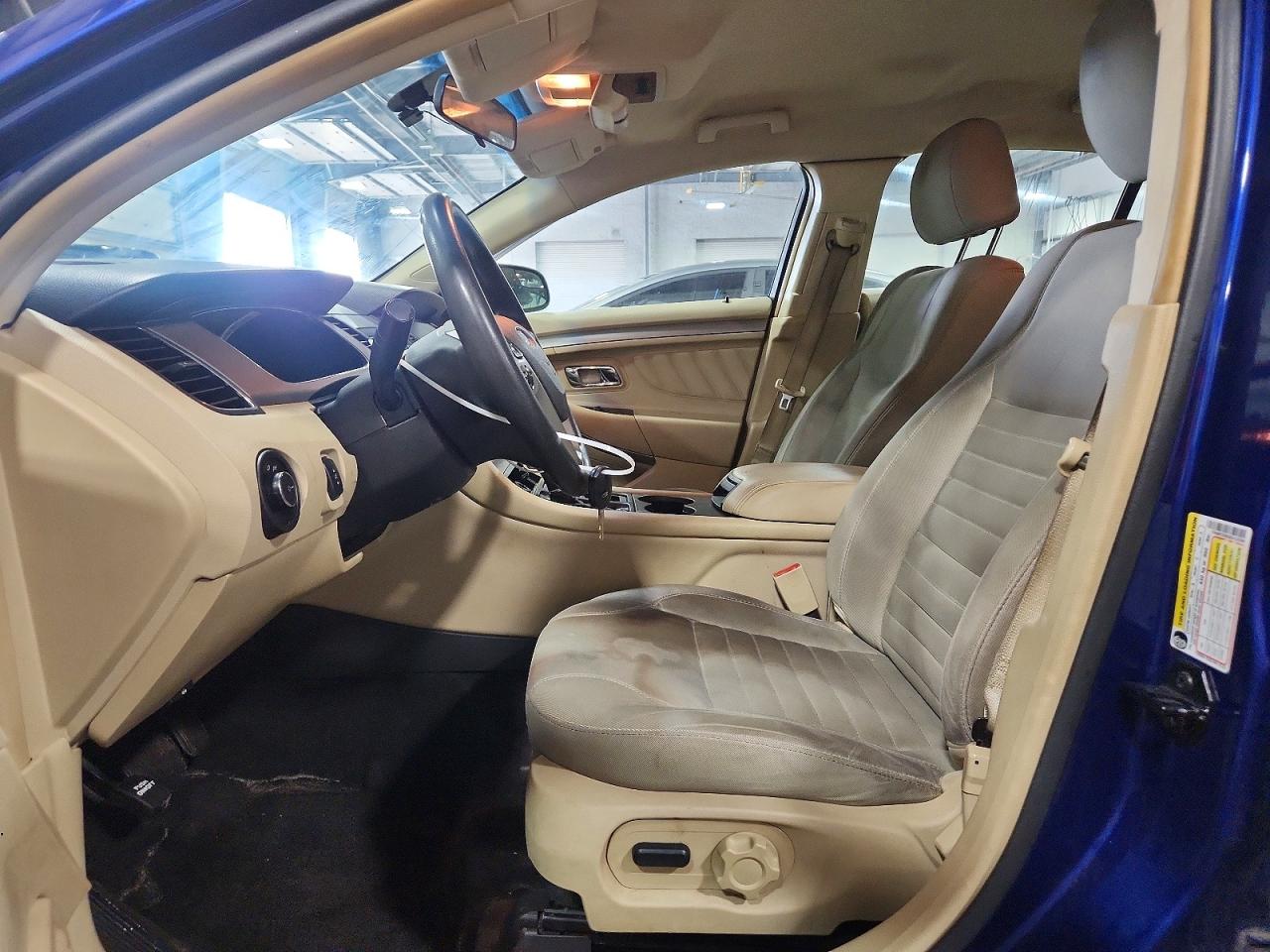 2013 Ford Taurus Se Blue vin: 1FAHP2D85DG152594