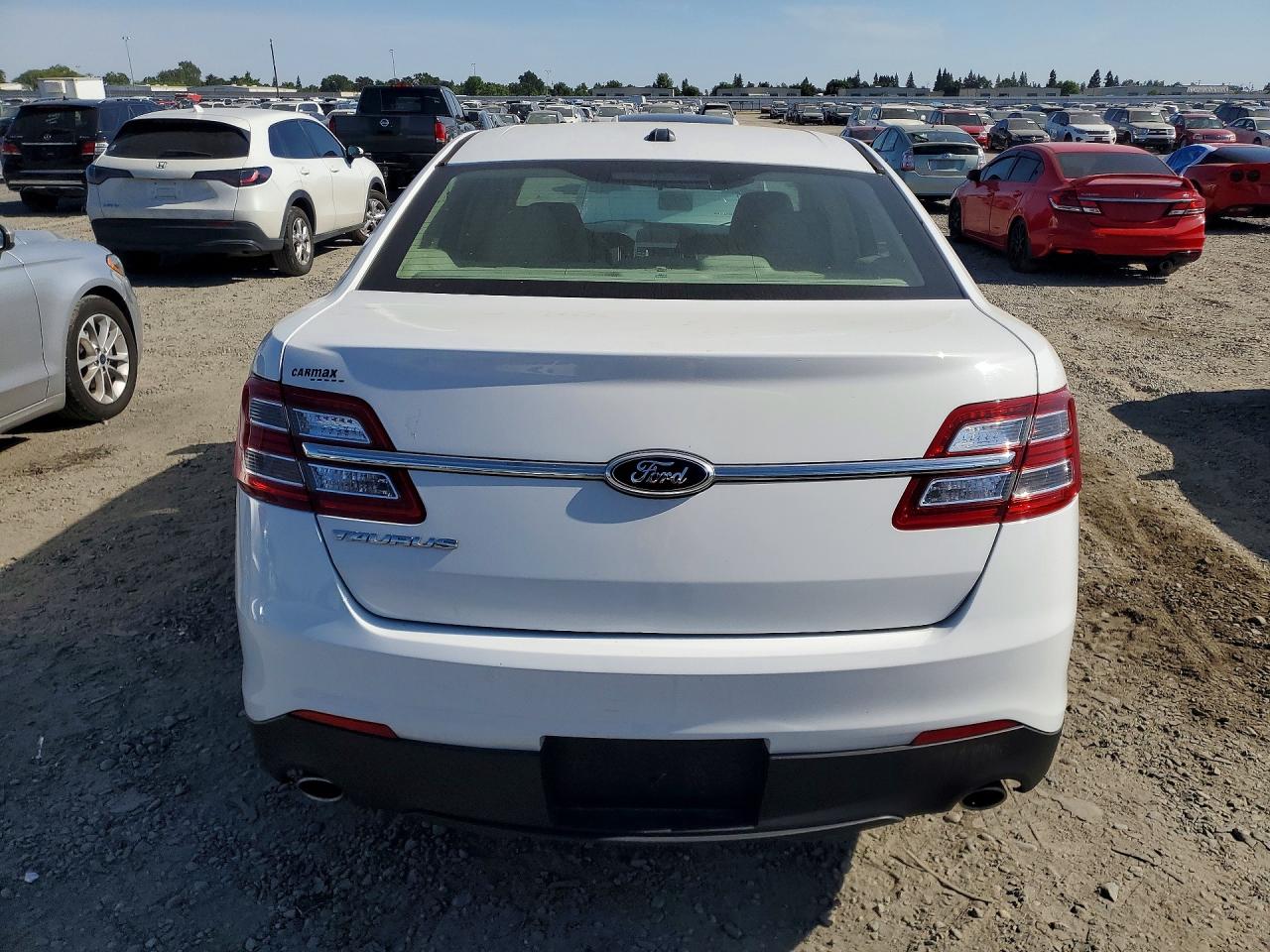 2014 Ford Taurus Se White vin: 1FAHP2D85EG150717