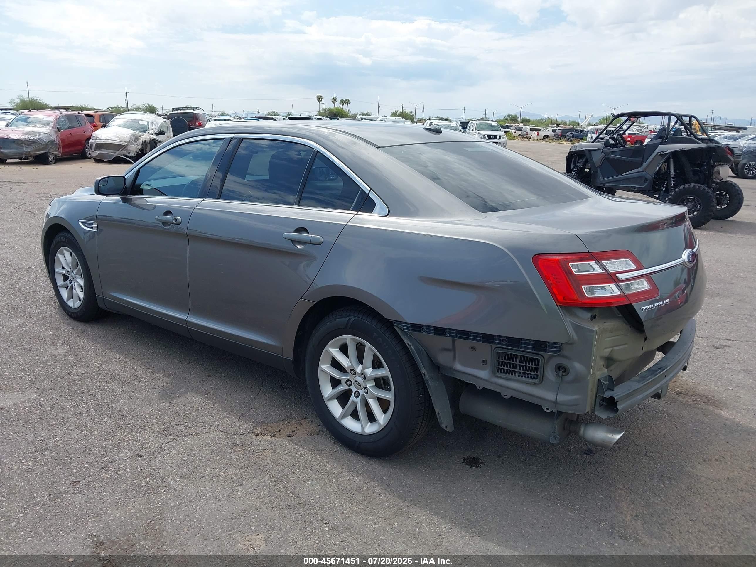 2013 Ford Taurus Se Серый vin: 1FAHP2D86DG181120