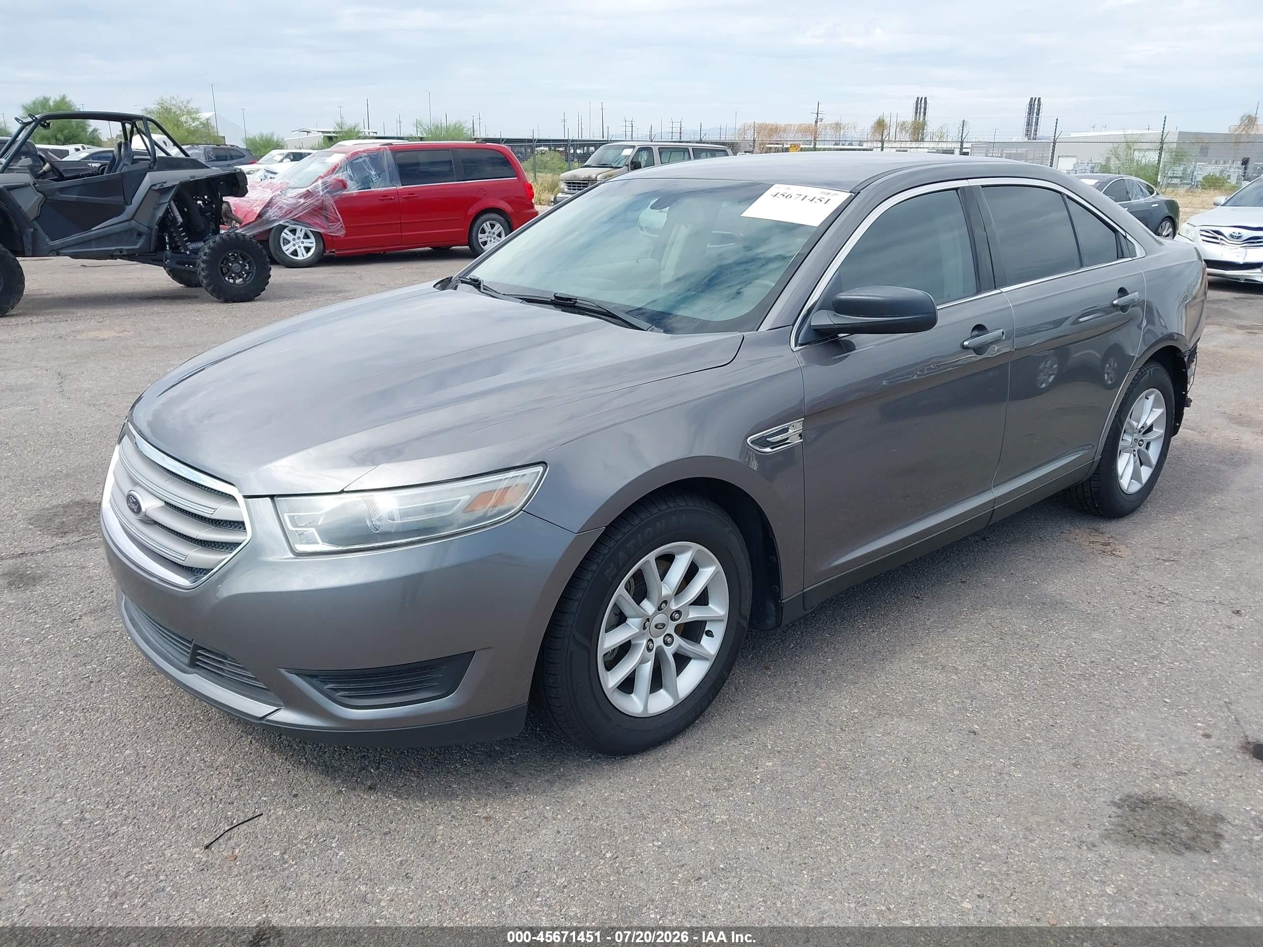 2013 Ford Taurus Se Серый vin: 1FAHP2D86DG181120