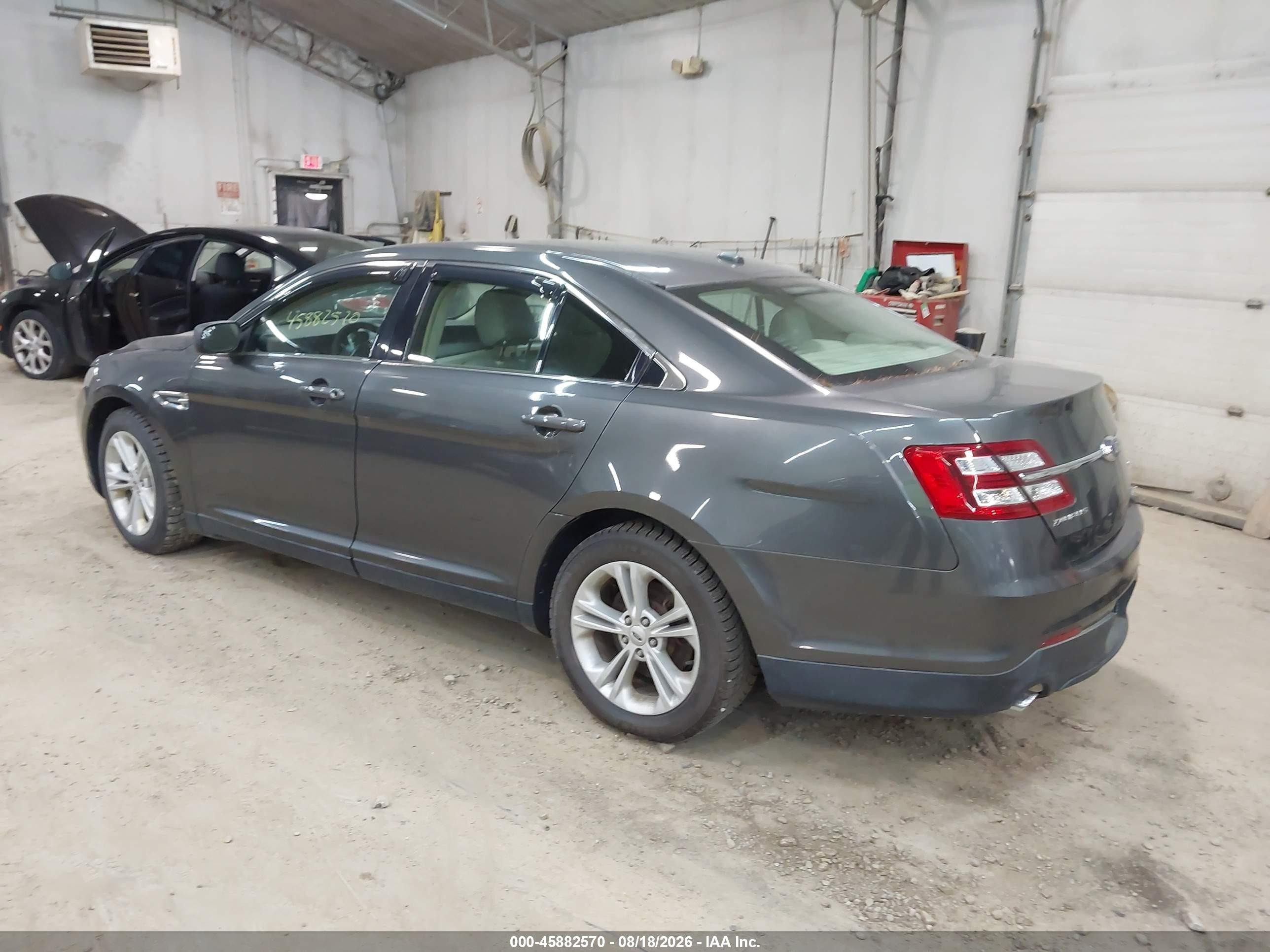2015 Ford Taurus Se Серый vin: 1FAHP2D86FG165499