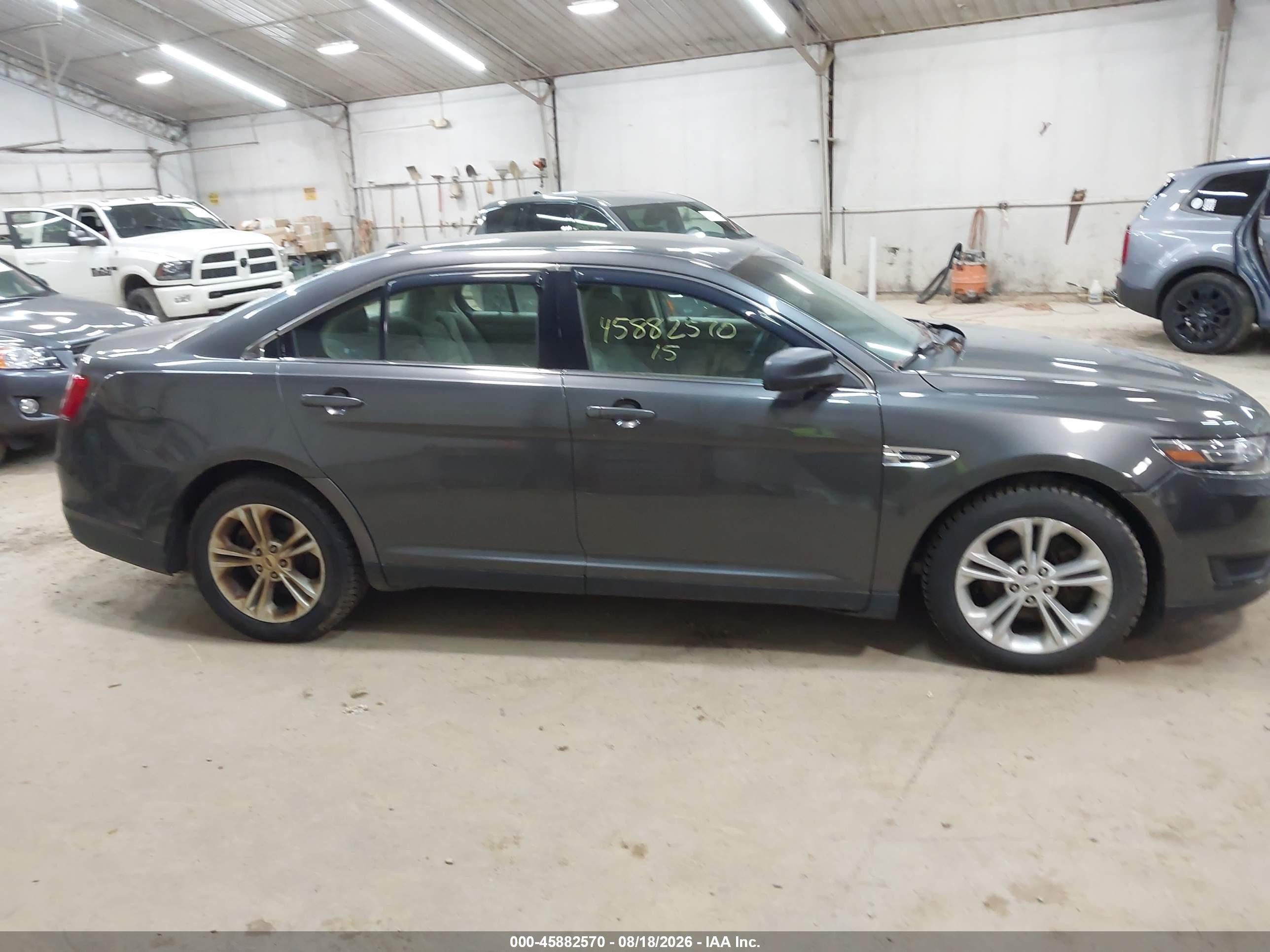 2015 Ford Taurus Se Серый vin: 1FAHP2D86FG165499
