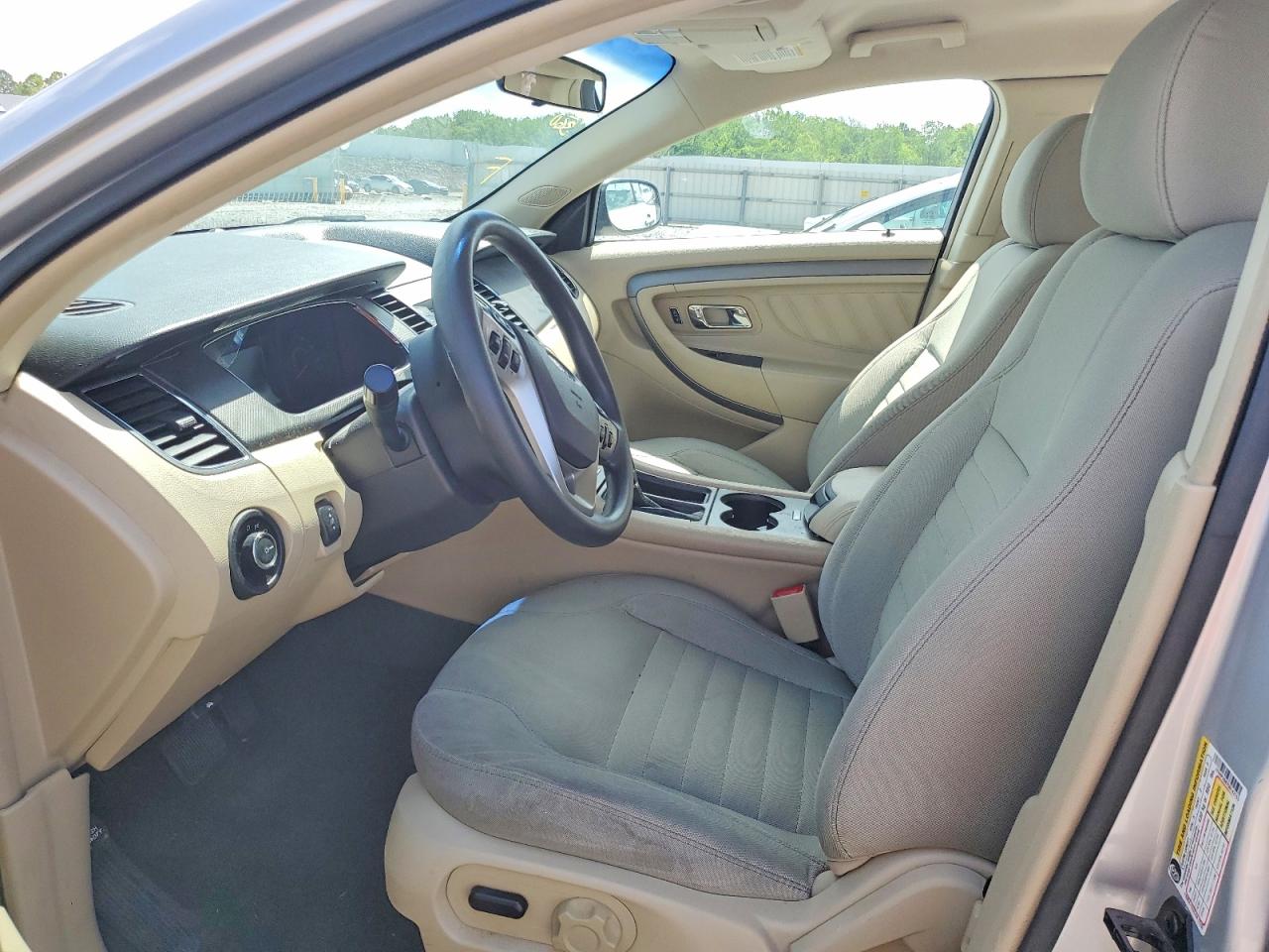 2016 Ford Taurus Se Silver vin: 1FAHP2D87GG142153