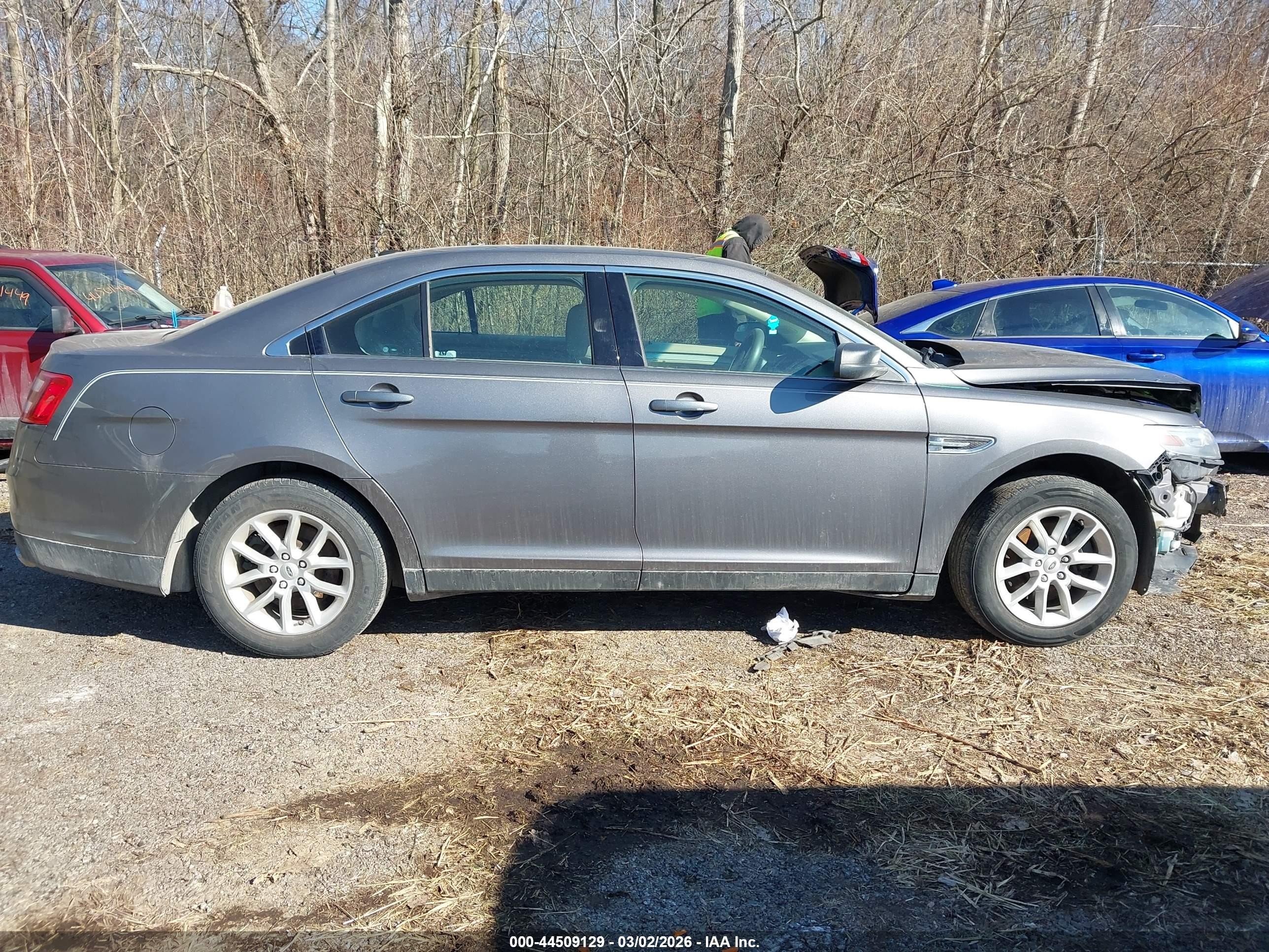 2013 Ford Taurus Se Gray vin: 1FAHP2D88DG184486