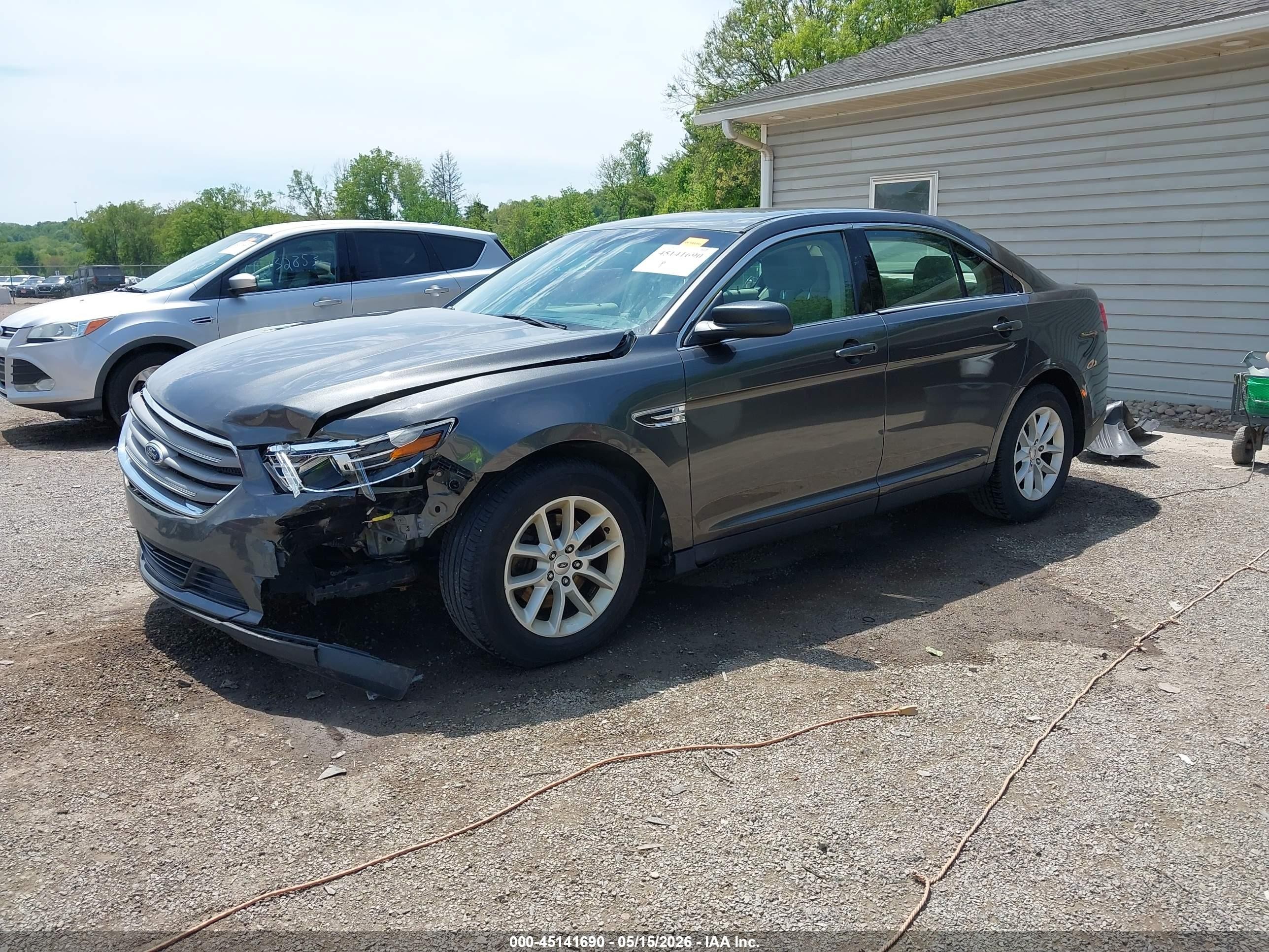 2015 Ford Taurus Se Серый vin: 1FAHP2D88FG127191