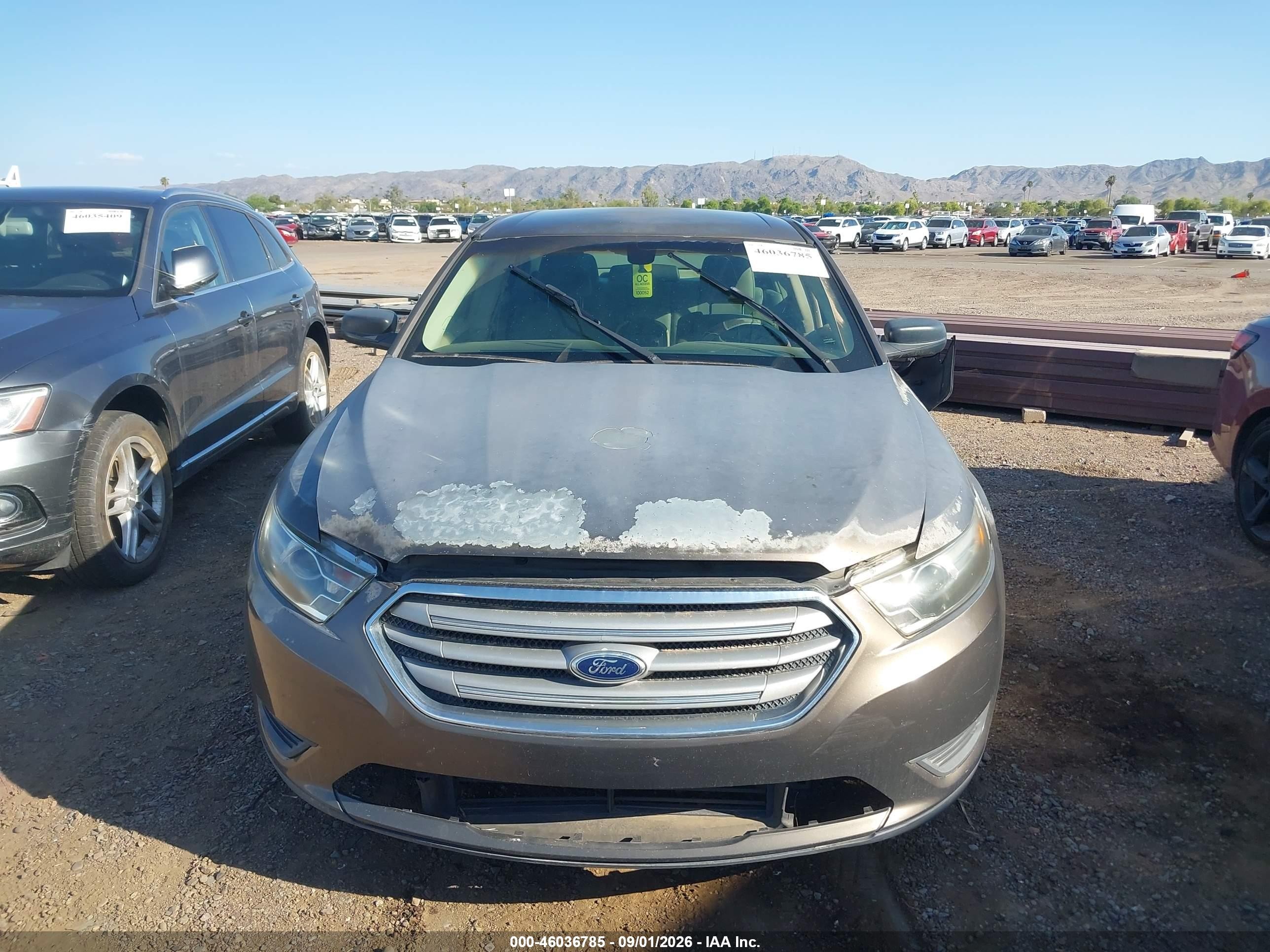 2015 Ford Taurus Se Серебряный vin: 1FAHP2D88FG159333