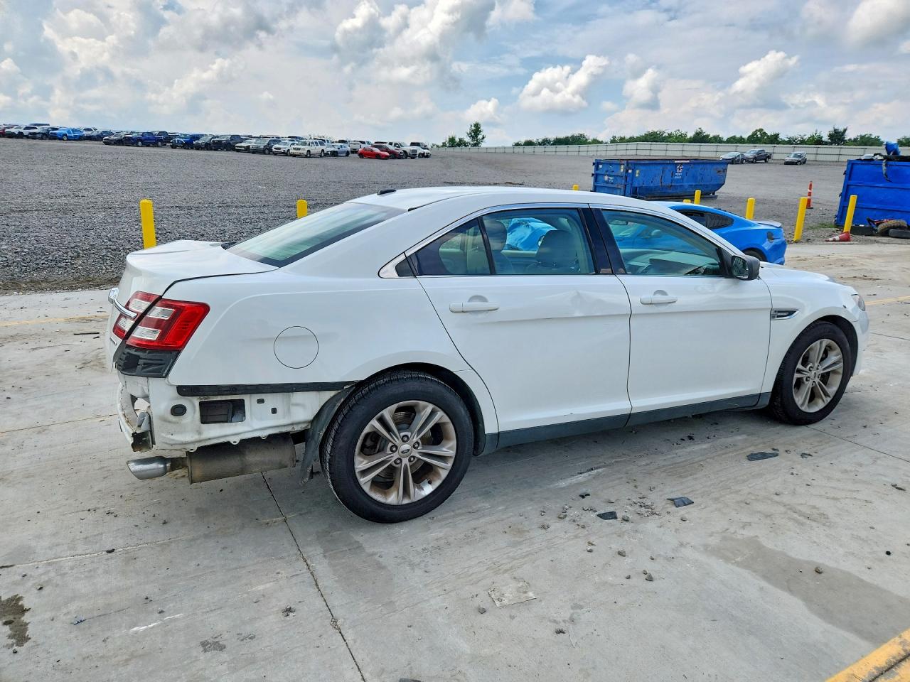 2015 Ford Taurus Se White vin: 1FAHP2D88FG200186