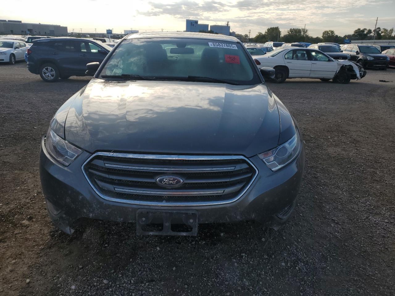 2018 Ford Taurus Se Серый vin: 1FAHP2D88JG106530