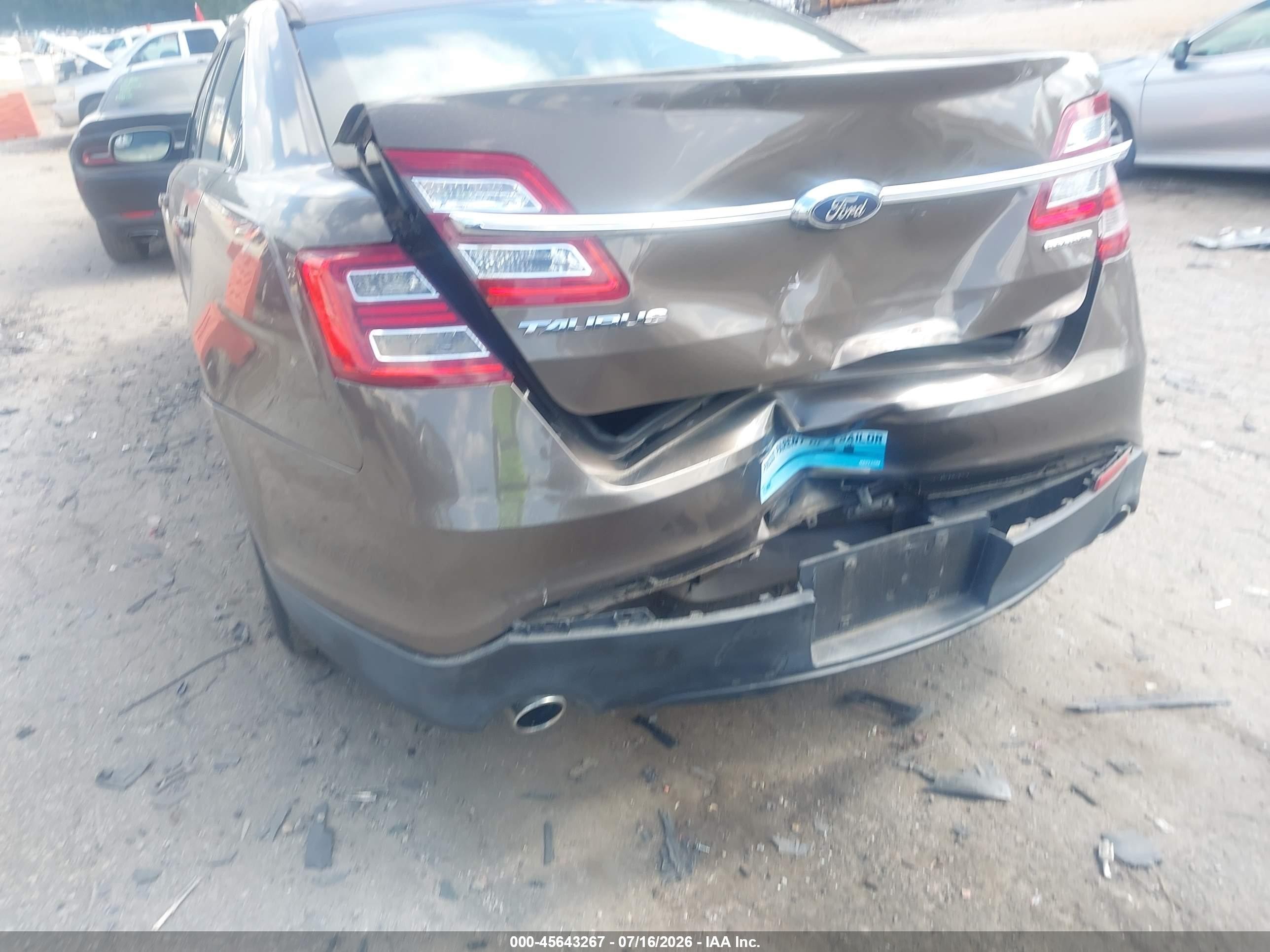 2015 Ford Taurus Se Tan vin: 1FAHP2D89FG126342