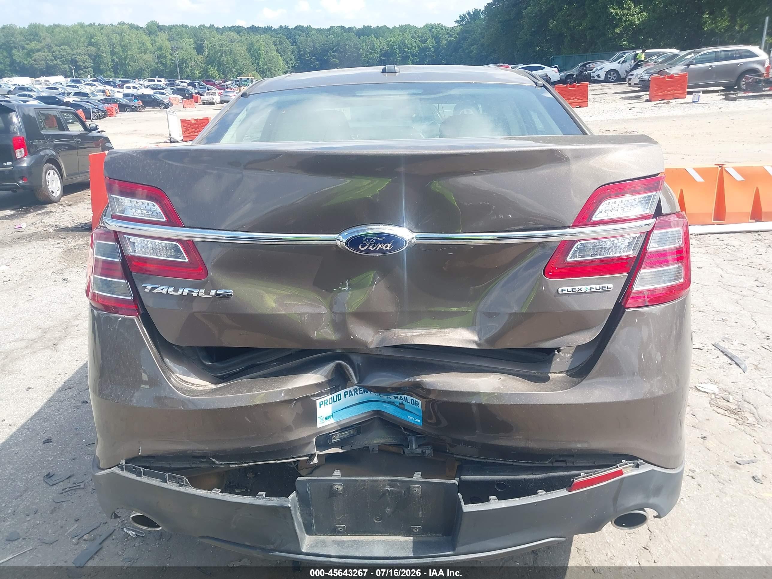 2015 Ford Taurus Se Tan vin: 1FAHP2D89FG126342