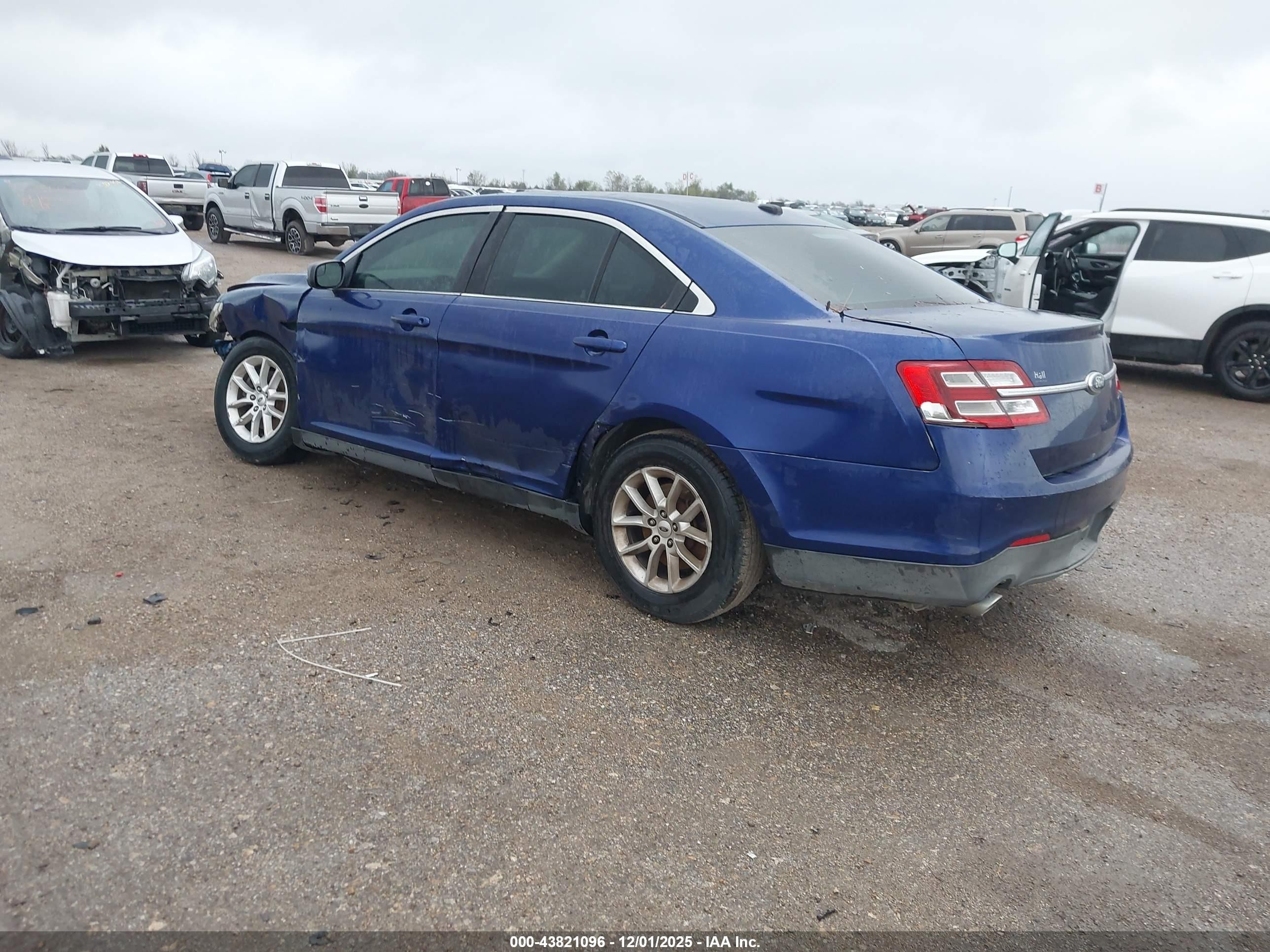 2013 Ford Taurus Se Blue vin: 1FAHP2D8XDG163896