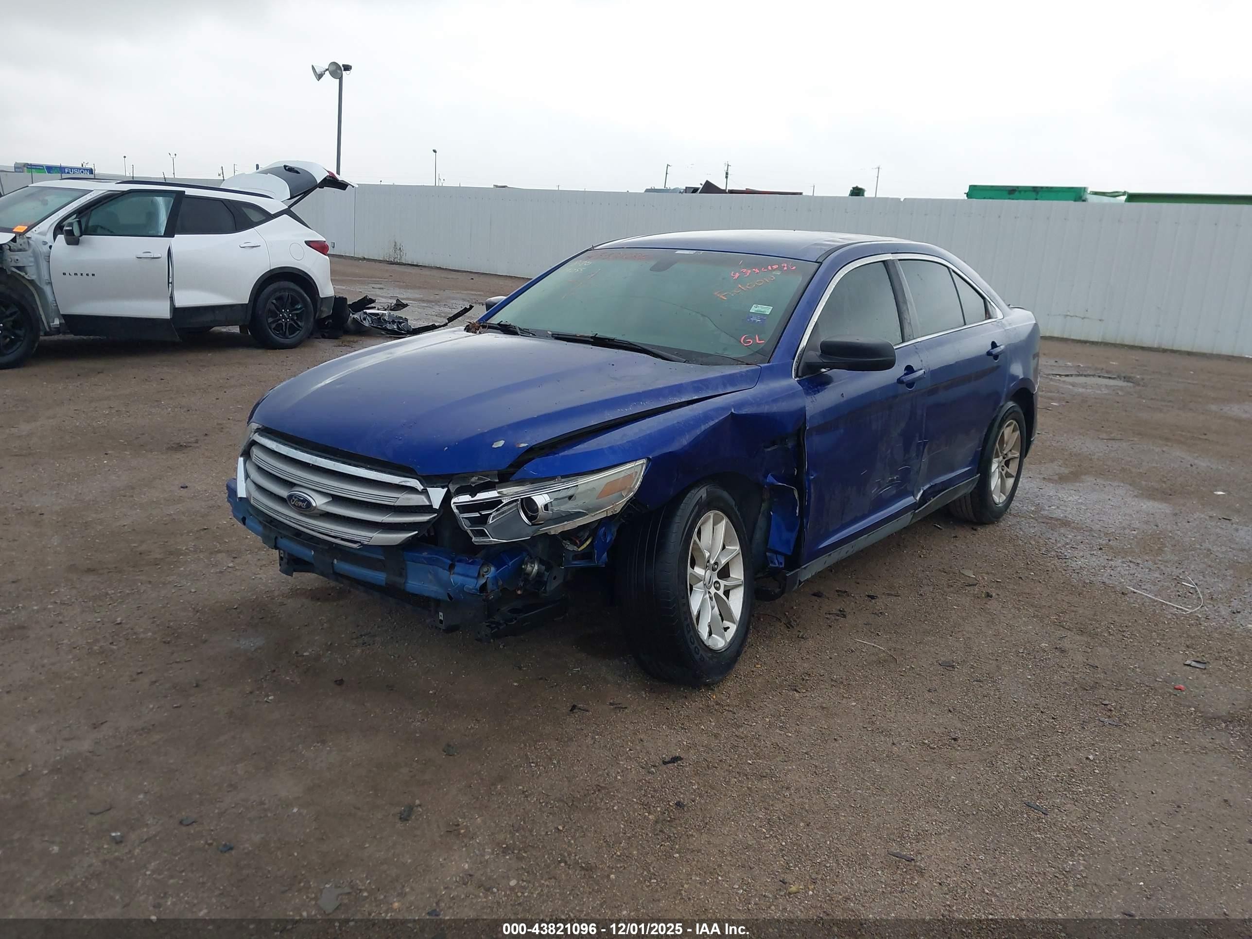 2013 Ford Taurus Se Blue vin: 1FAHP2D8XDG163896