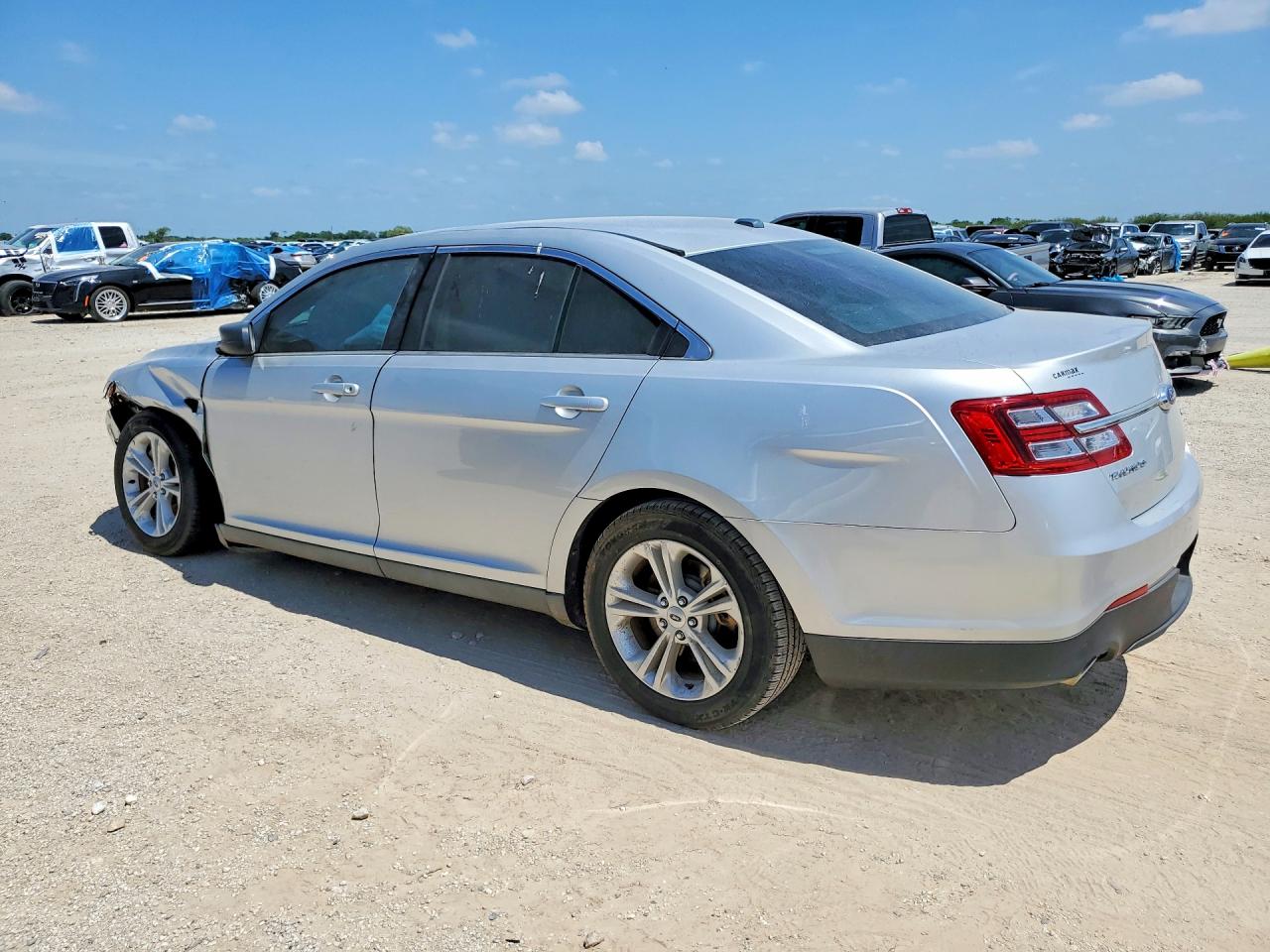 2016 Ford Taurus Se Silver vin: 1FAHP2D8XGG149128