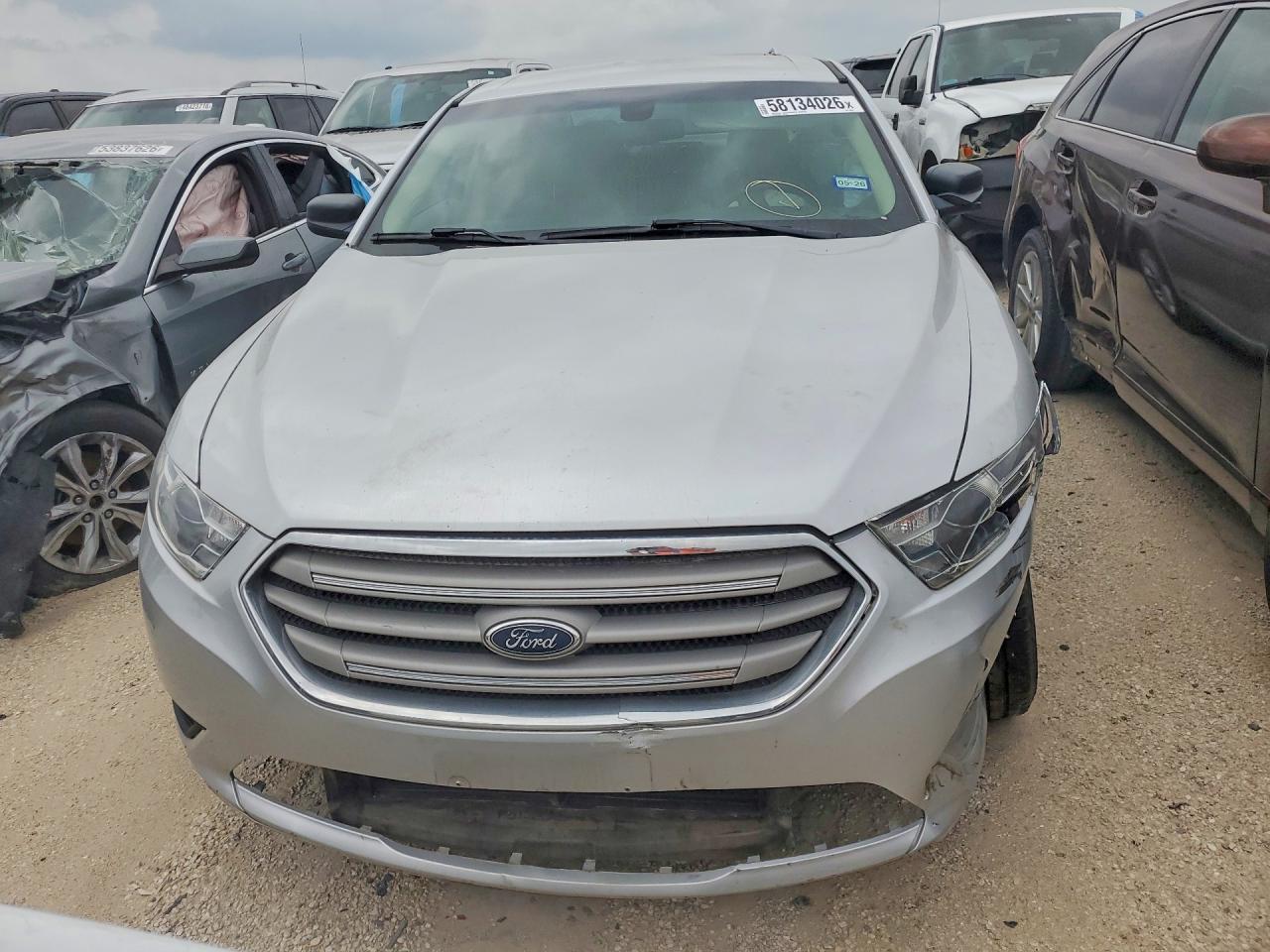 2016 Ford Taurus Se Silver vin: 1FAHP2D8XGG149128