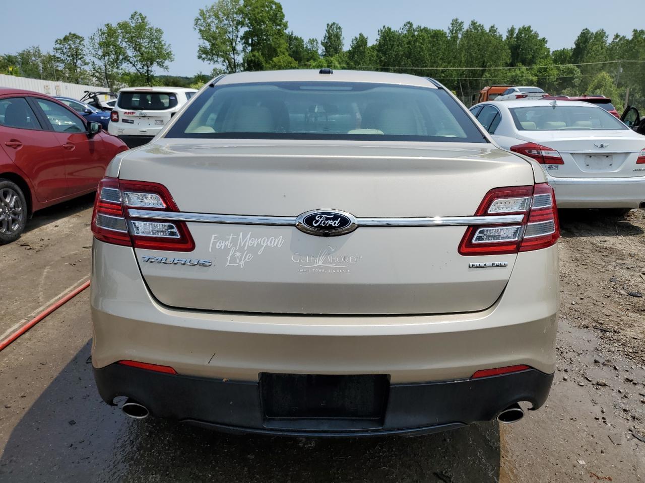 2017 Ford Taurus Se Cream vin: 1FAHP2D8XHG146246