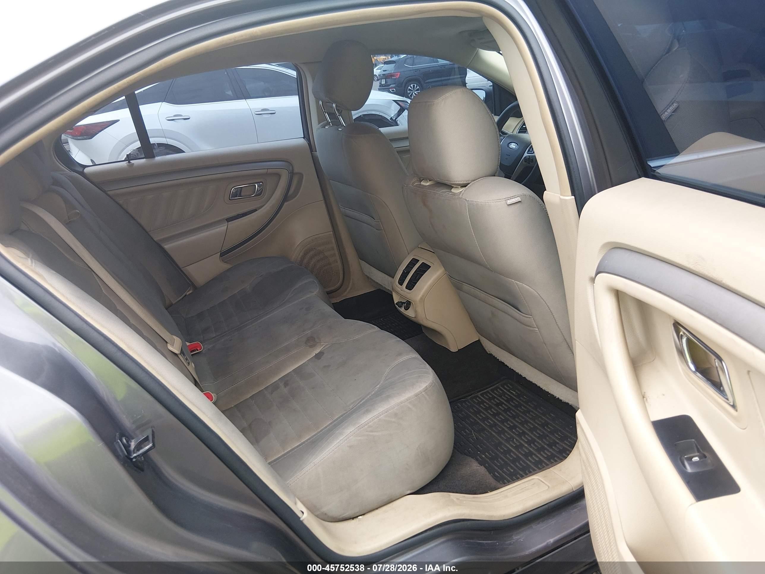 2013 Ford Taurus Se Gray vin: 1FAHP2D92DG160175