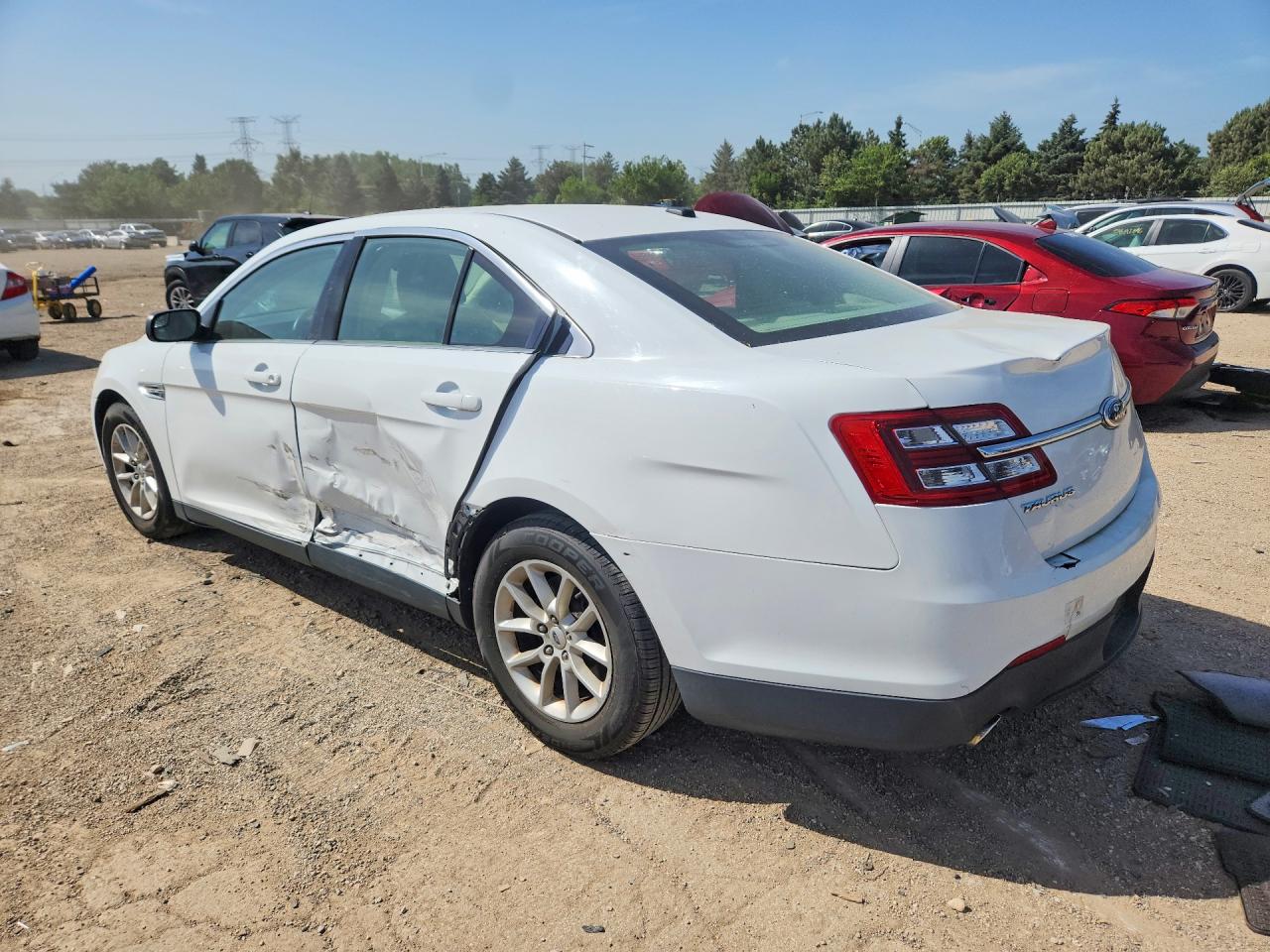 2013 Ford Taurus Se White vin: 1FAHP2D97DG157918