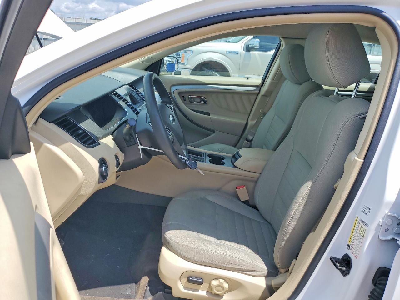 2014 Ford Taurus Se White vin: 1FAHP2D99EG131953