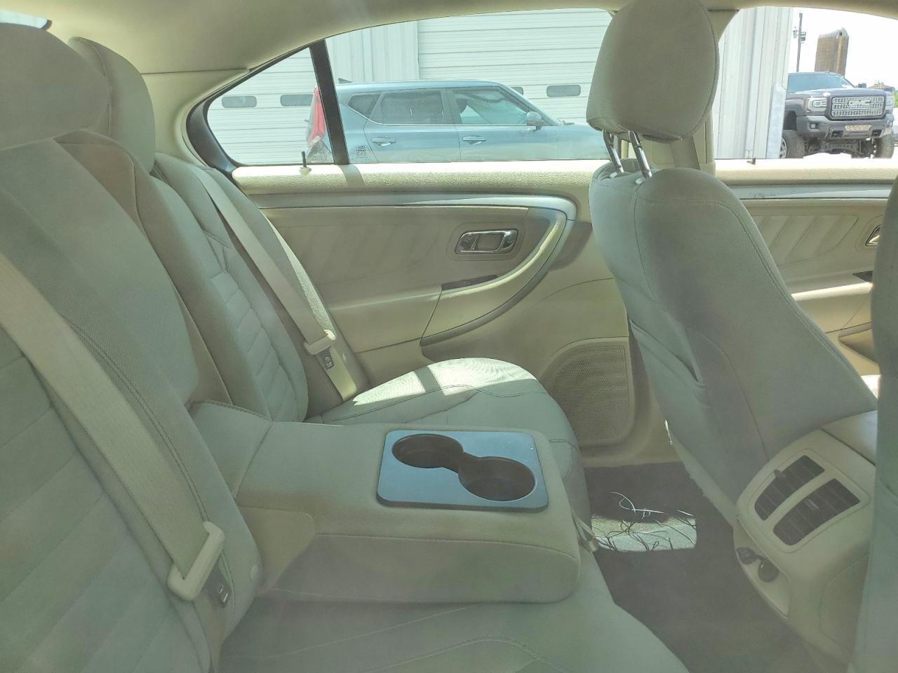 2014 Ford Taurus Se White vin: 1FAHP2D99EG131953