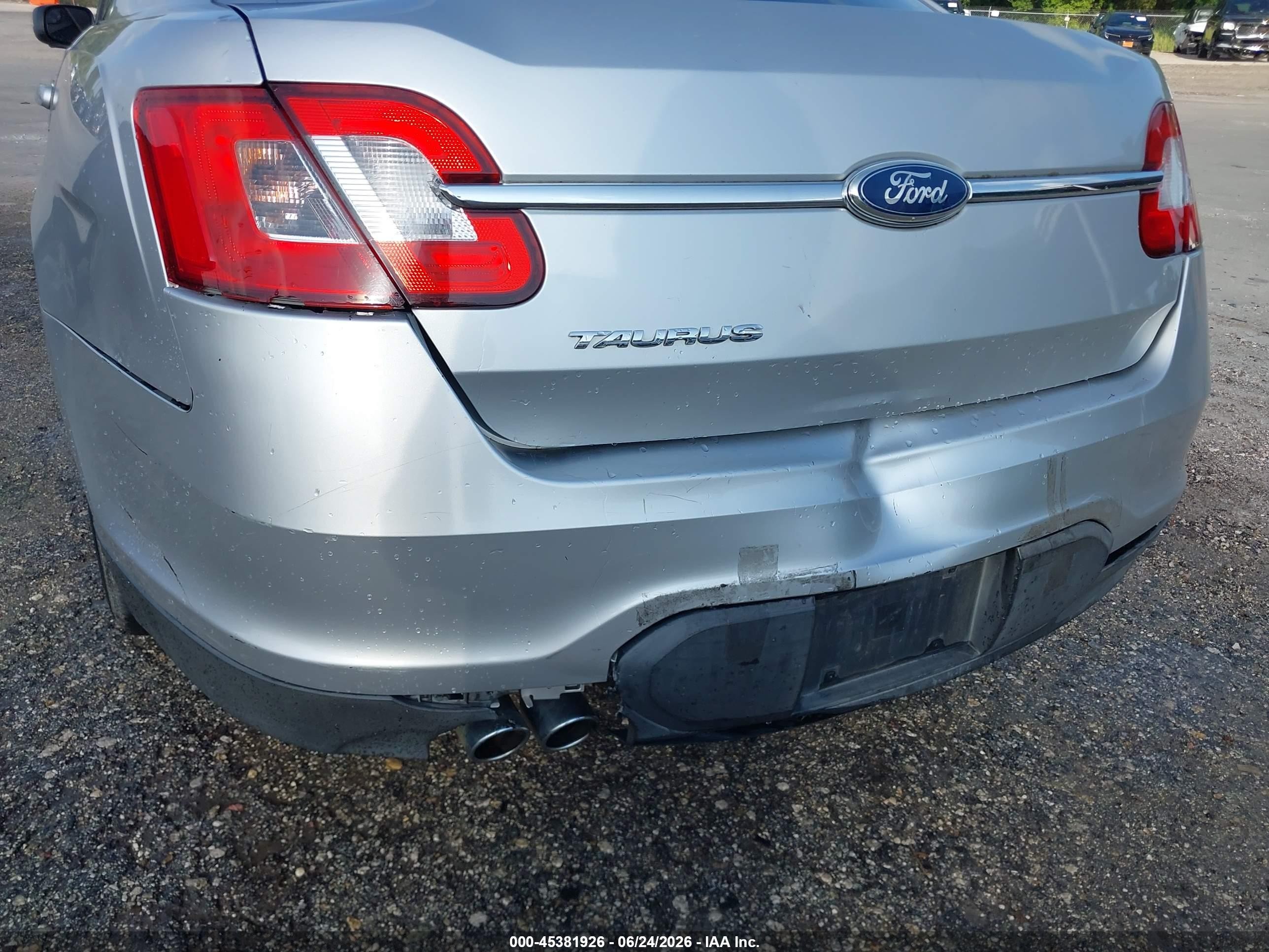 2012 Ford Taurus Se Silver vin: 1FAHP2DW0CG108113
