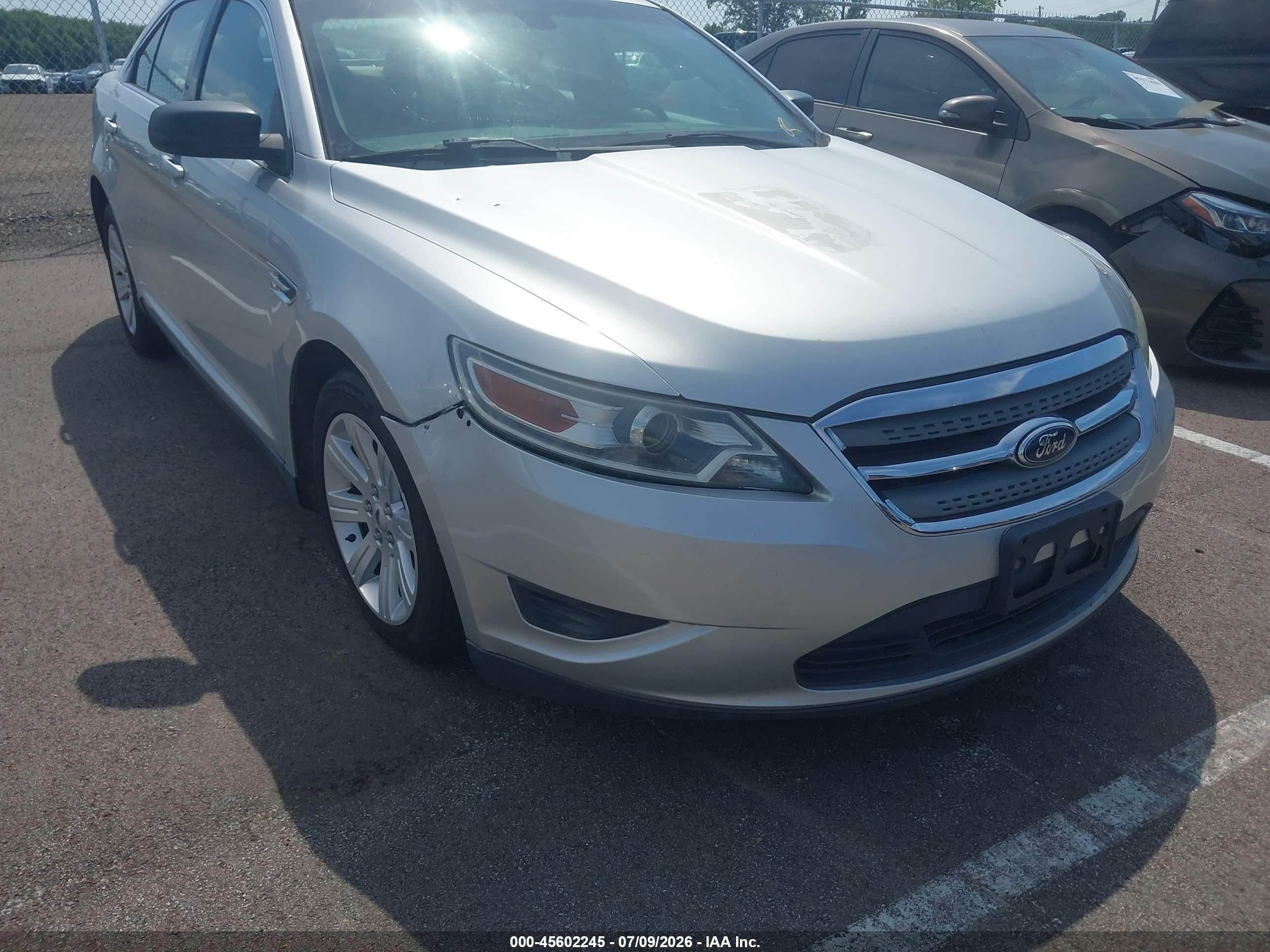 2012 Ford Taurus Se Silver vin: 1FAHP2DW0CG140477