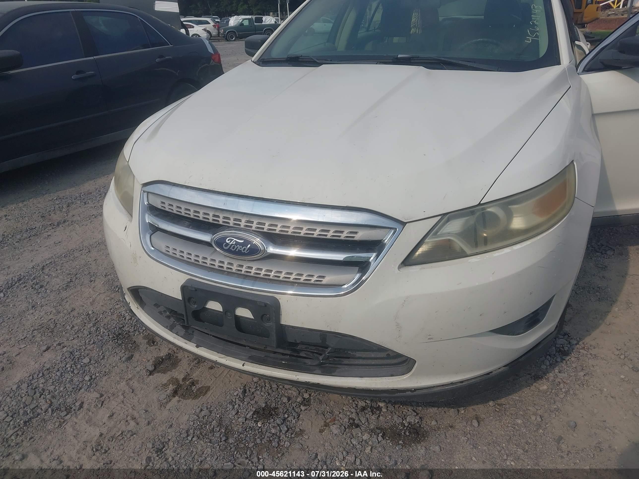 2011 Ford Taurus Se White vin: 1FAHP2DW1BG119779