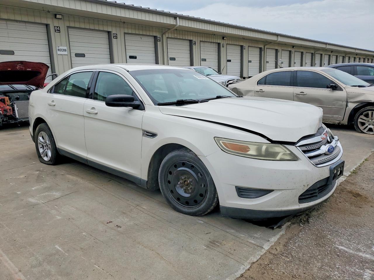 2012 Ford Taurus Se White vin: 1FAHP2DW1CG111568