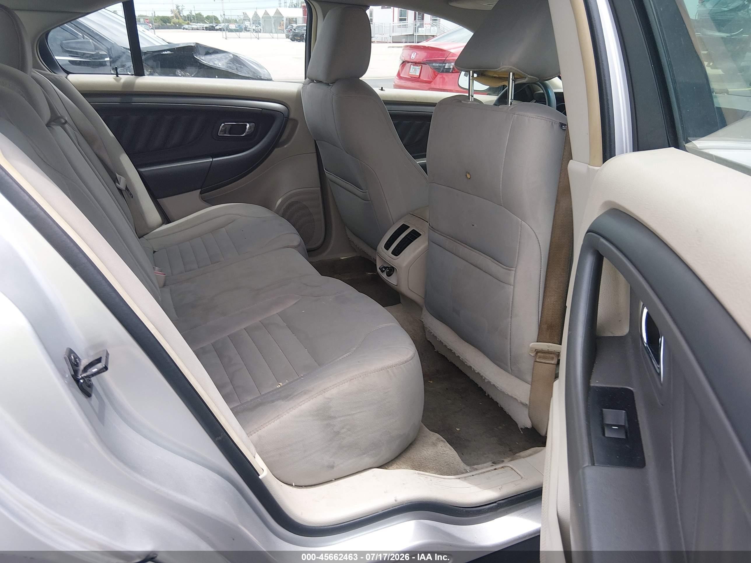 2011 Ford Taurus Se Gray vin: 1FAHP2DW3BG173035