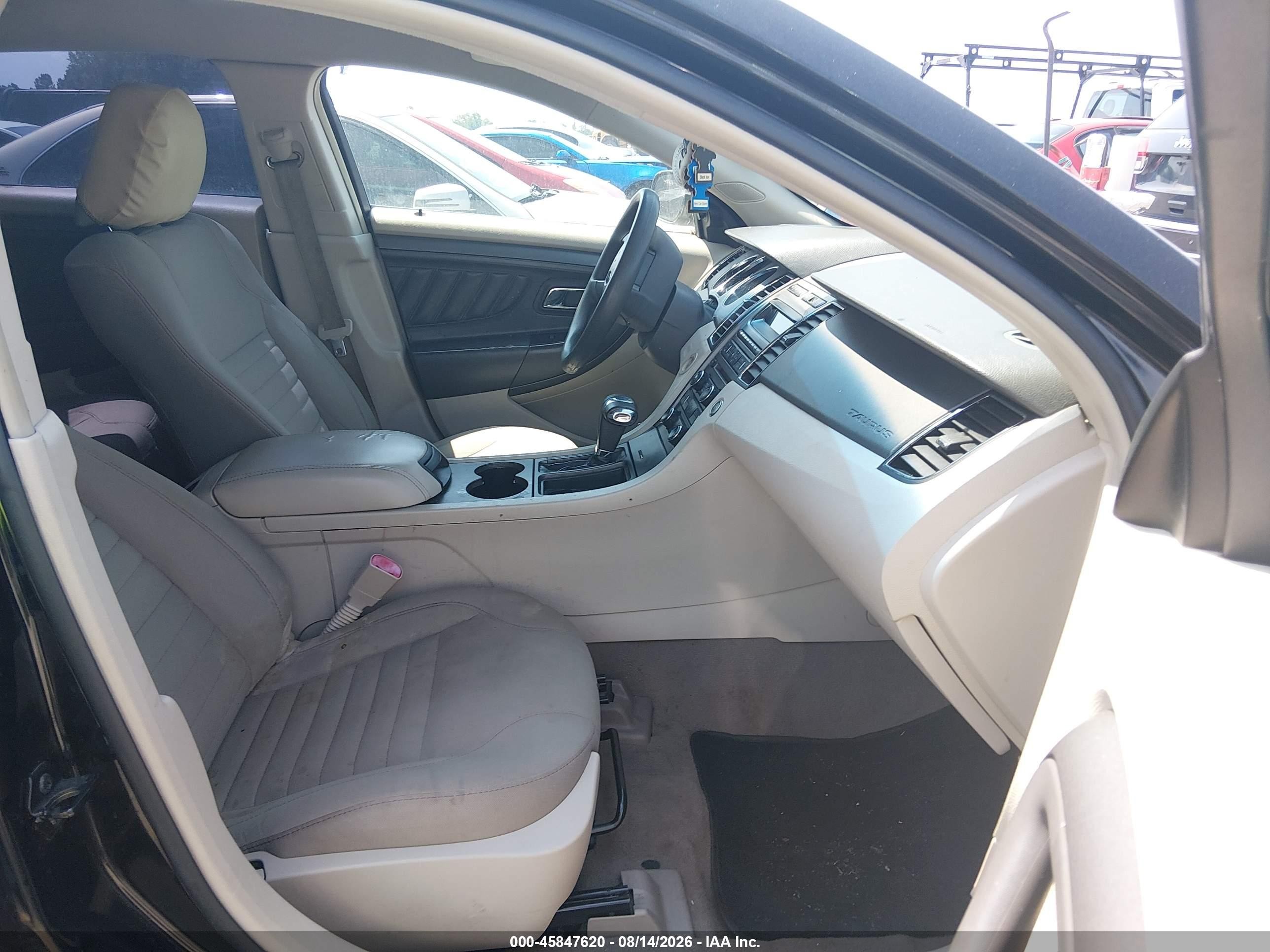 2010 Ford Taurus Se Black vin: 1FAHP2DW4AG125249