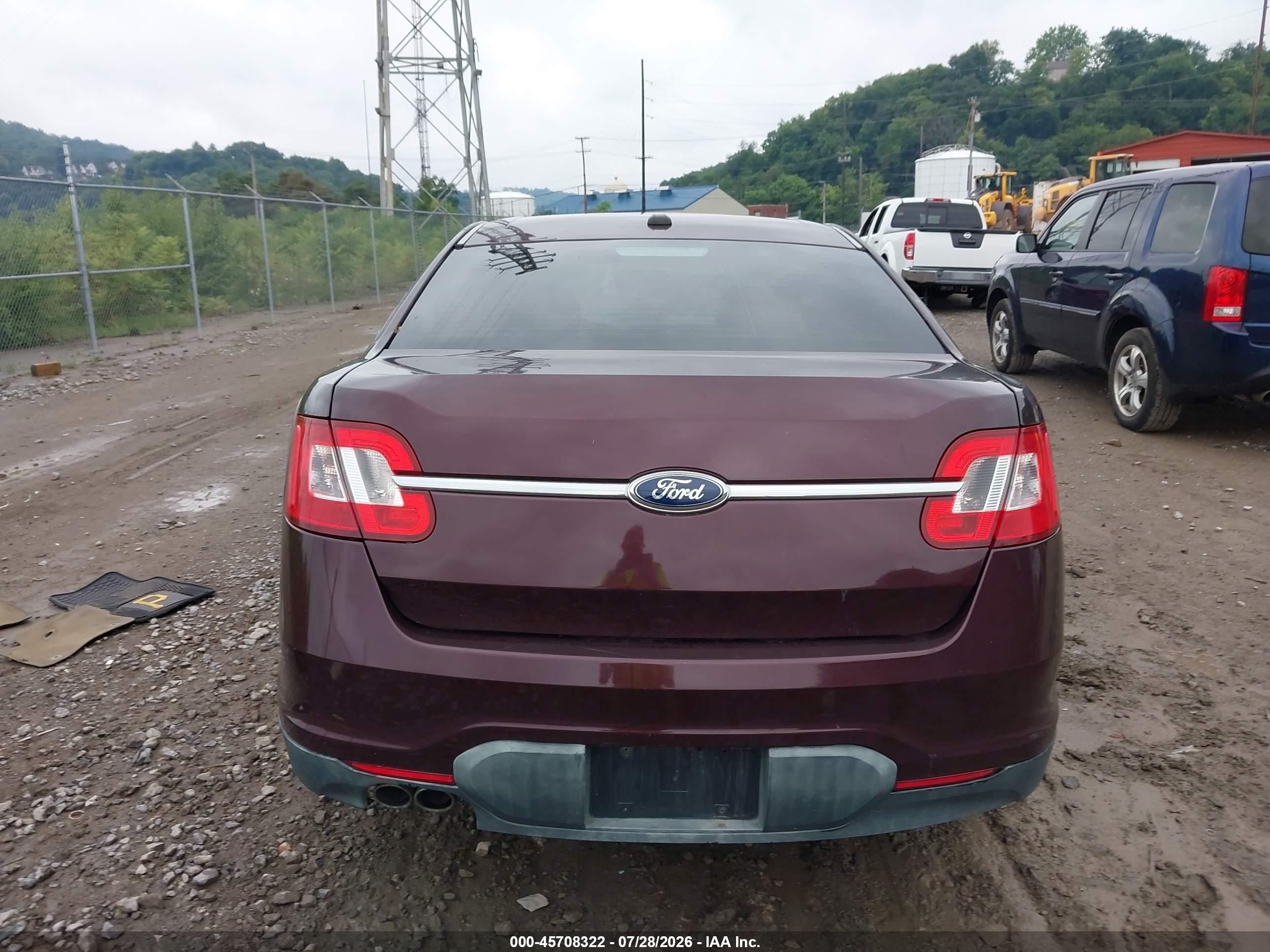 2011 Ford Taurus Se Burgundy vin: 1FAHP2DW5BG159850
