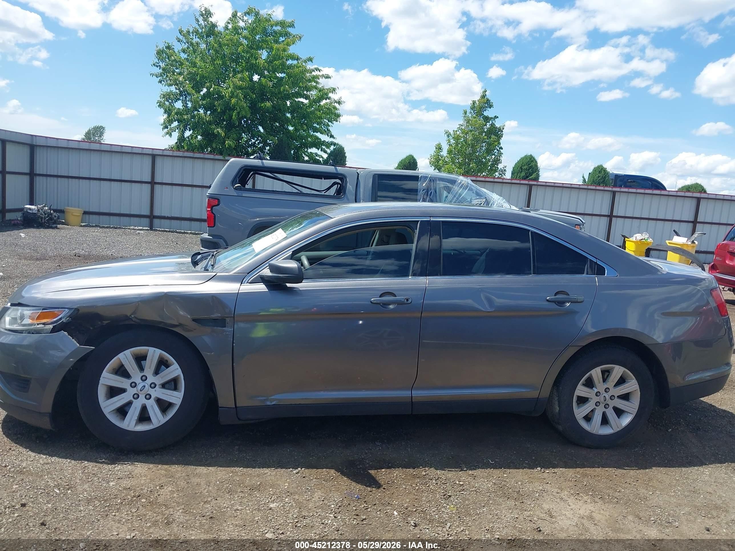 2012 Ford Taurus Se Gray vin: 1FAHP2DW5CG125554