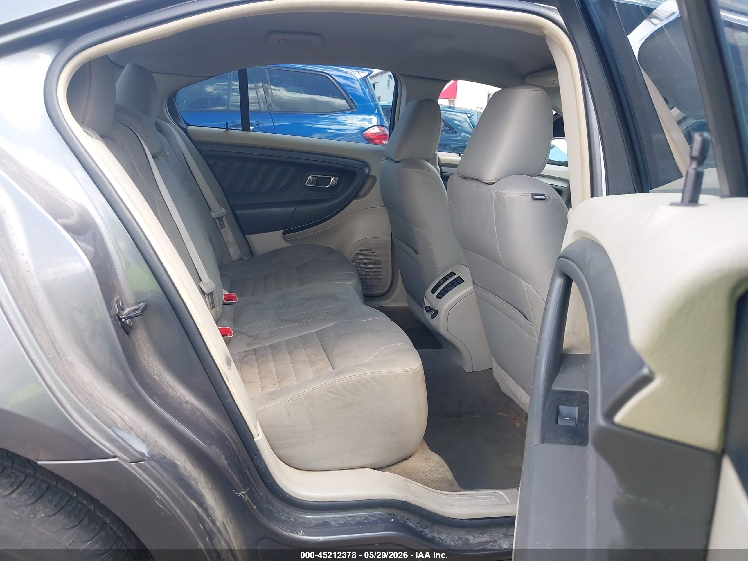2012 Ford Taurus Se Gray vin: 1FAHP2DW5CG125554