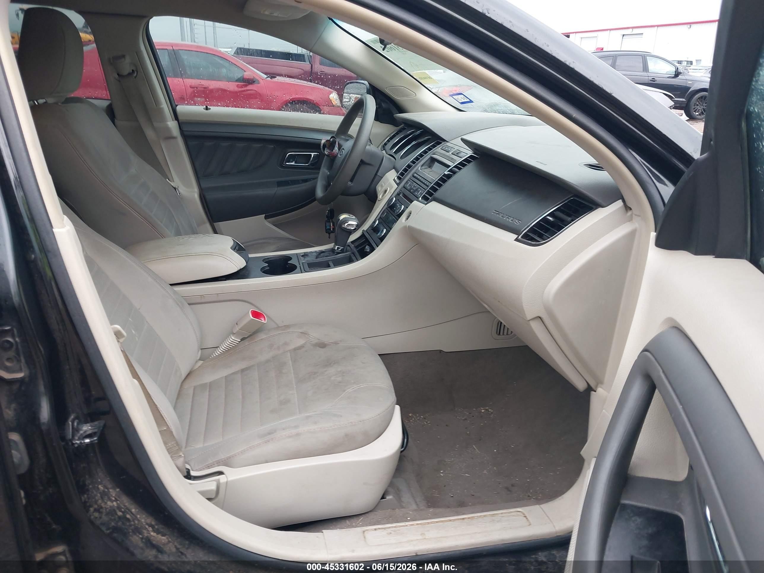2011 Ford Taurus Se Black vin: 1FAHP2DW7BG126123