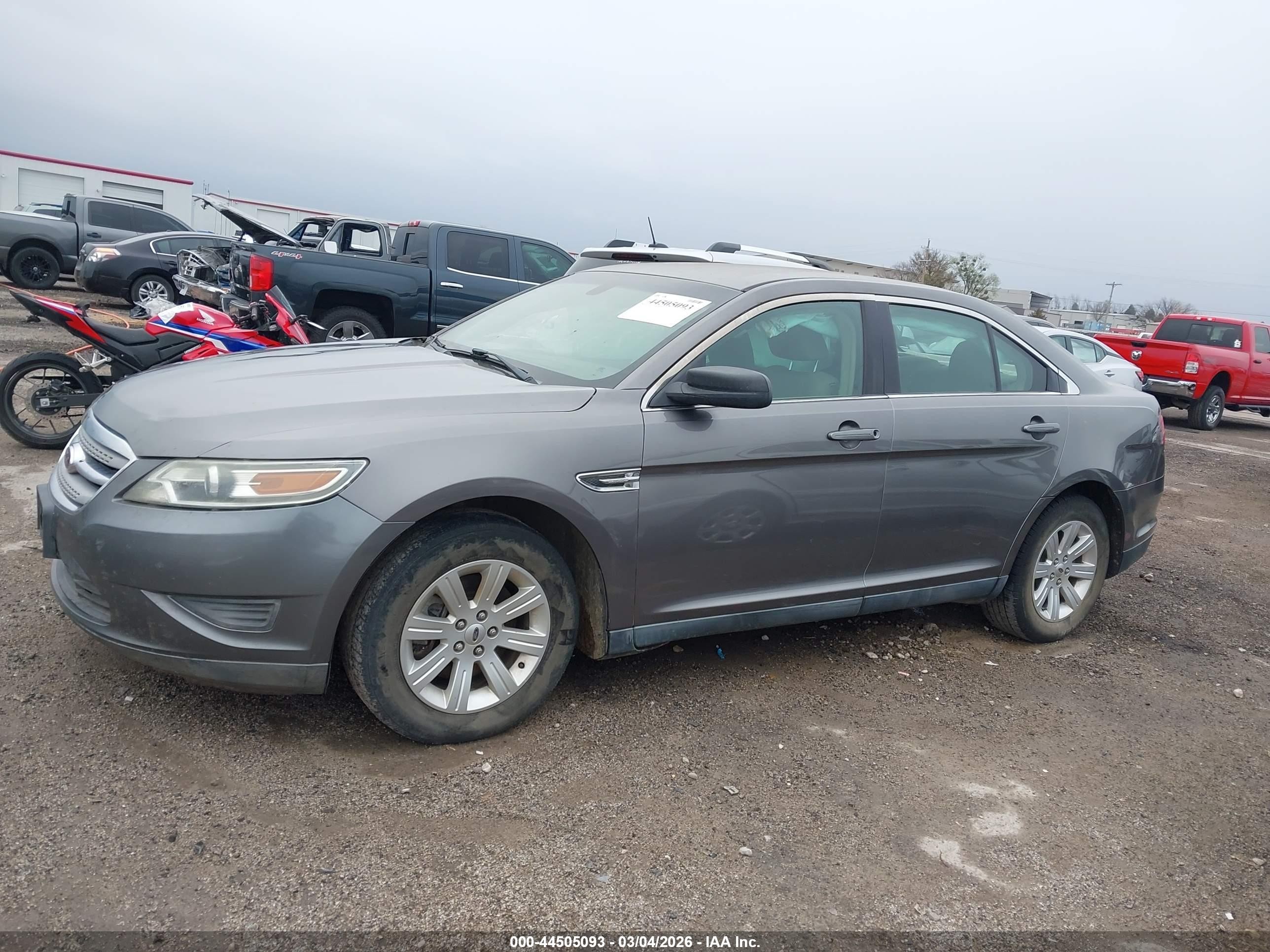 2011 Ford Taurus Se Gray vin: 1FAHP2DW8BG146414