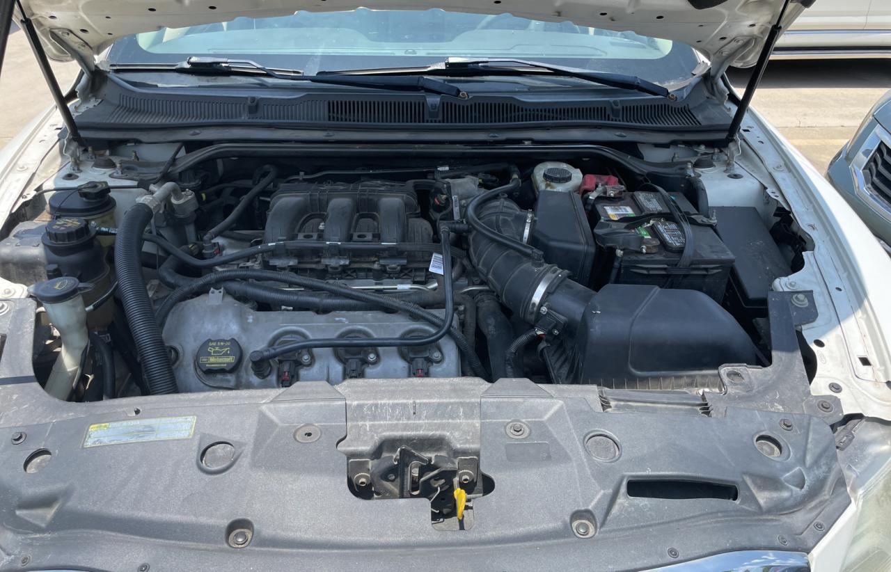 2012 Ford Taurus Se White vin: 1FAHP2DW8CG104892