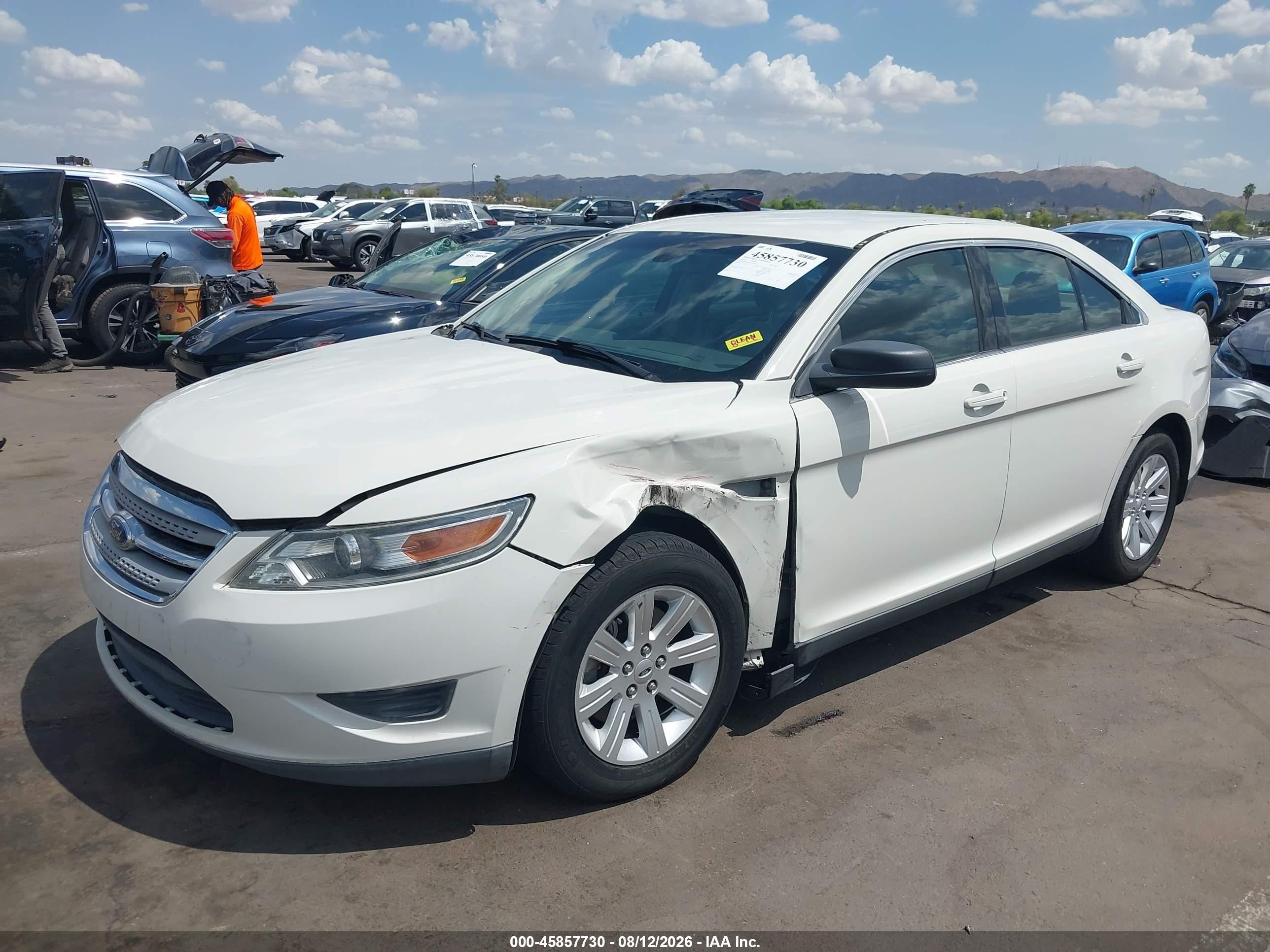 2012 Ford Taurus Se White vin: 1FAHP2DW8CG118775