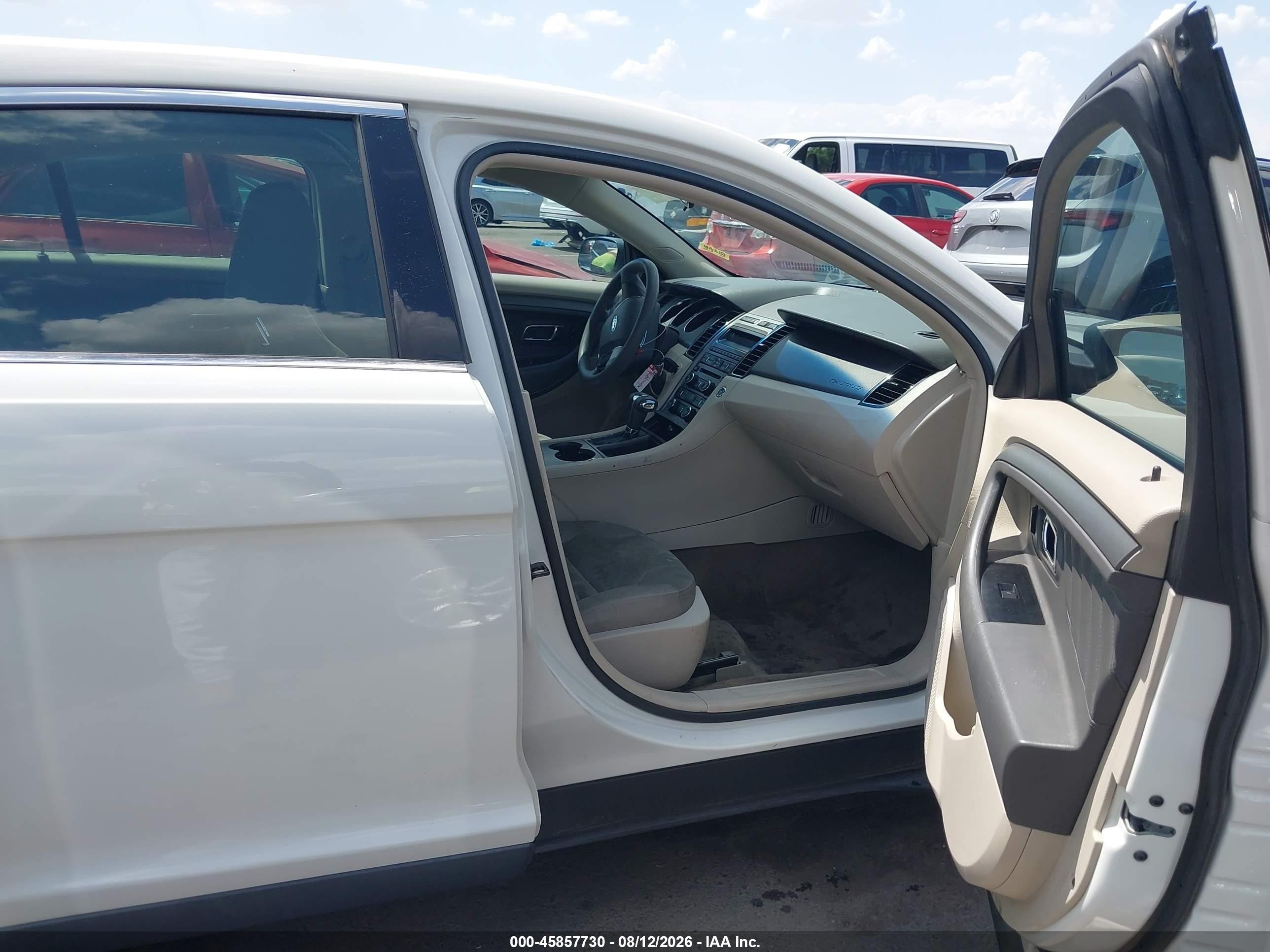 2012 Ford Taurus Se White vin: 1FAHP2DW8CG118775