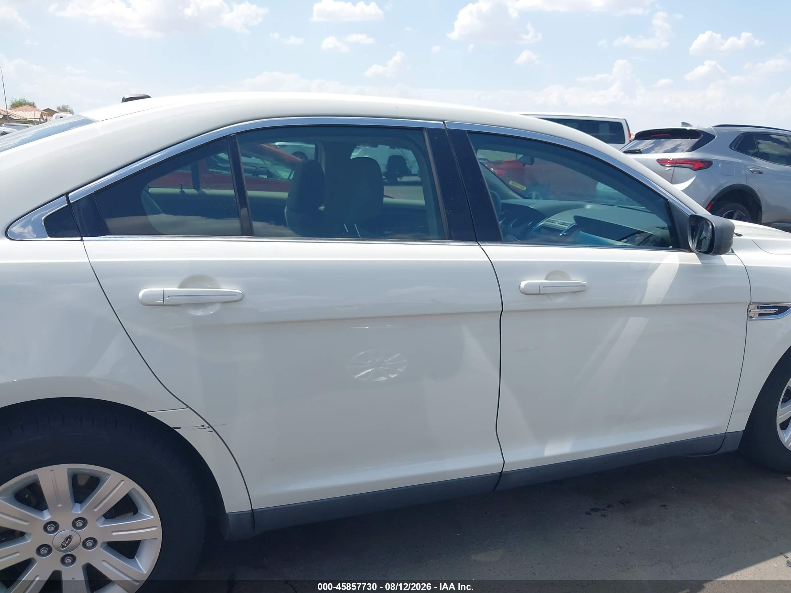 2012 Ford Taurus Se White vin: 1FAHP2DW8CG118775
