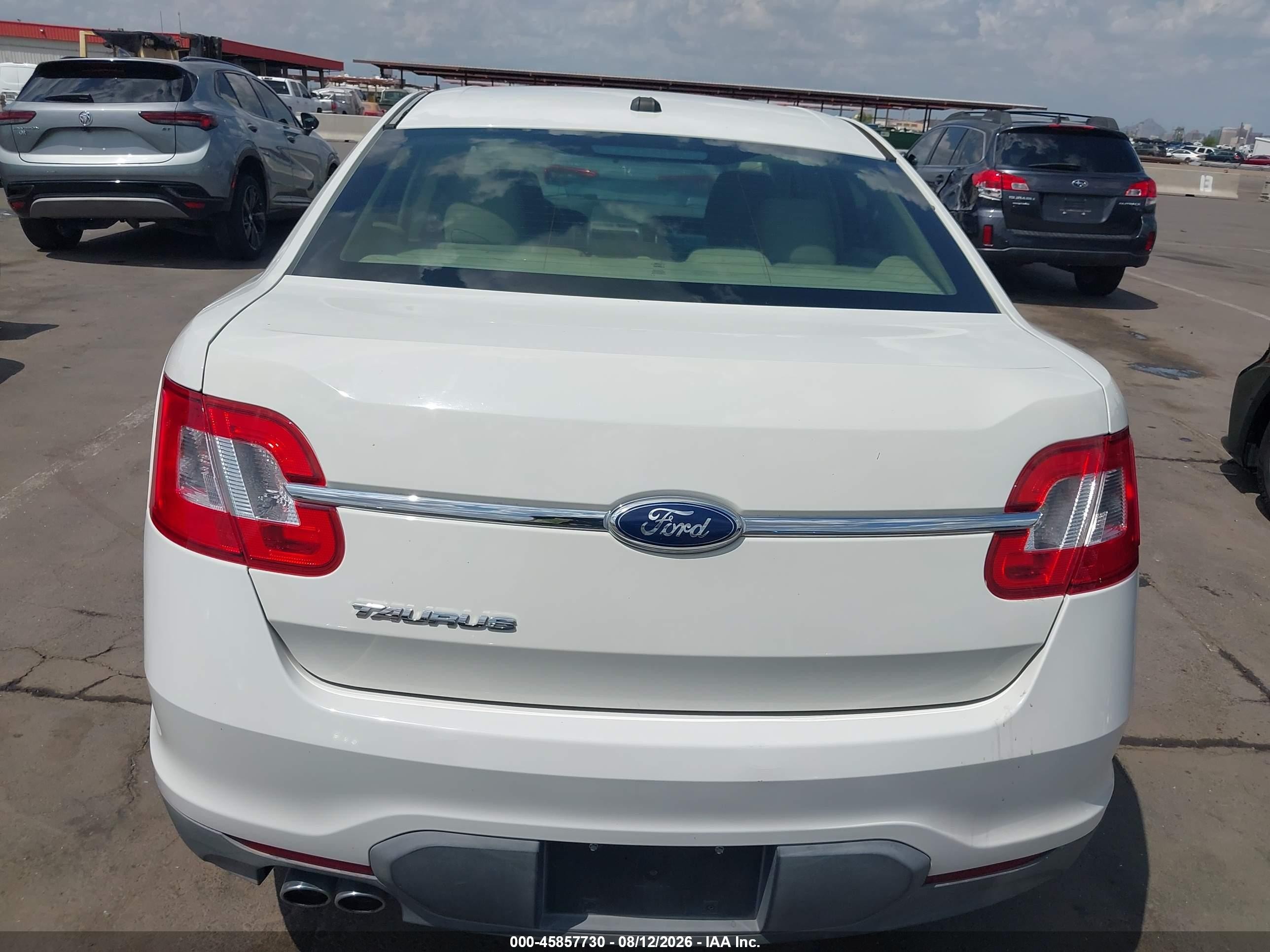 2012 Ford Taurus Se White vin: 1FAHP2DW8CG118775