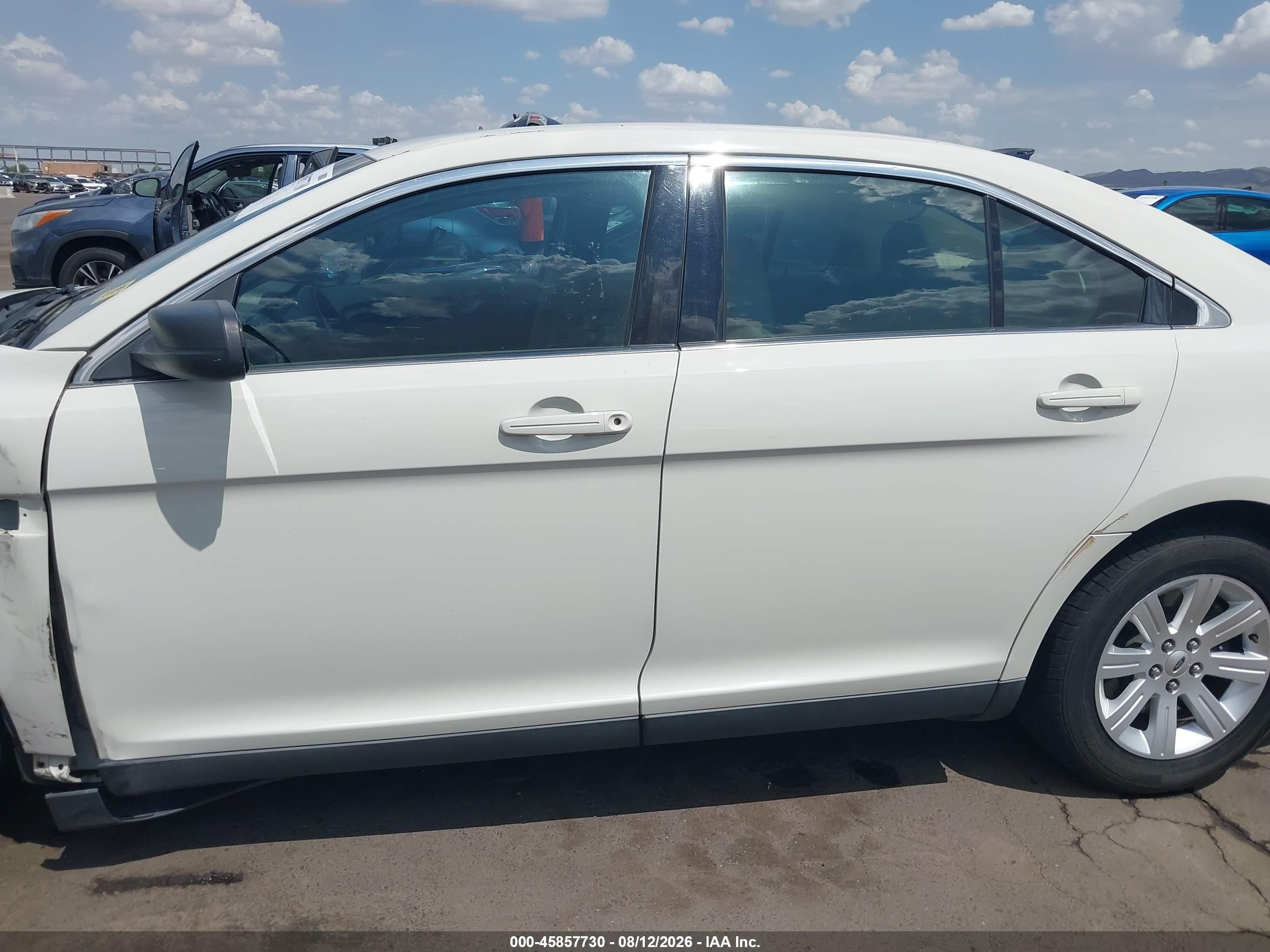 2012 Ford Taurus Se White vin: 1FAHP2DW8CG118775