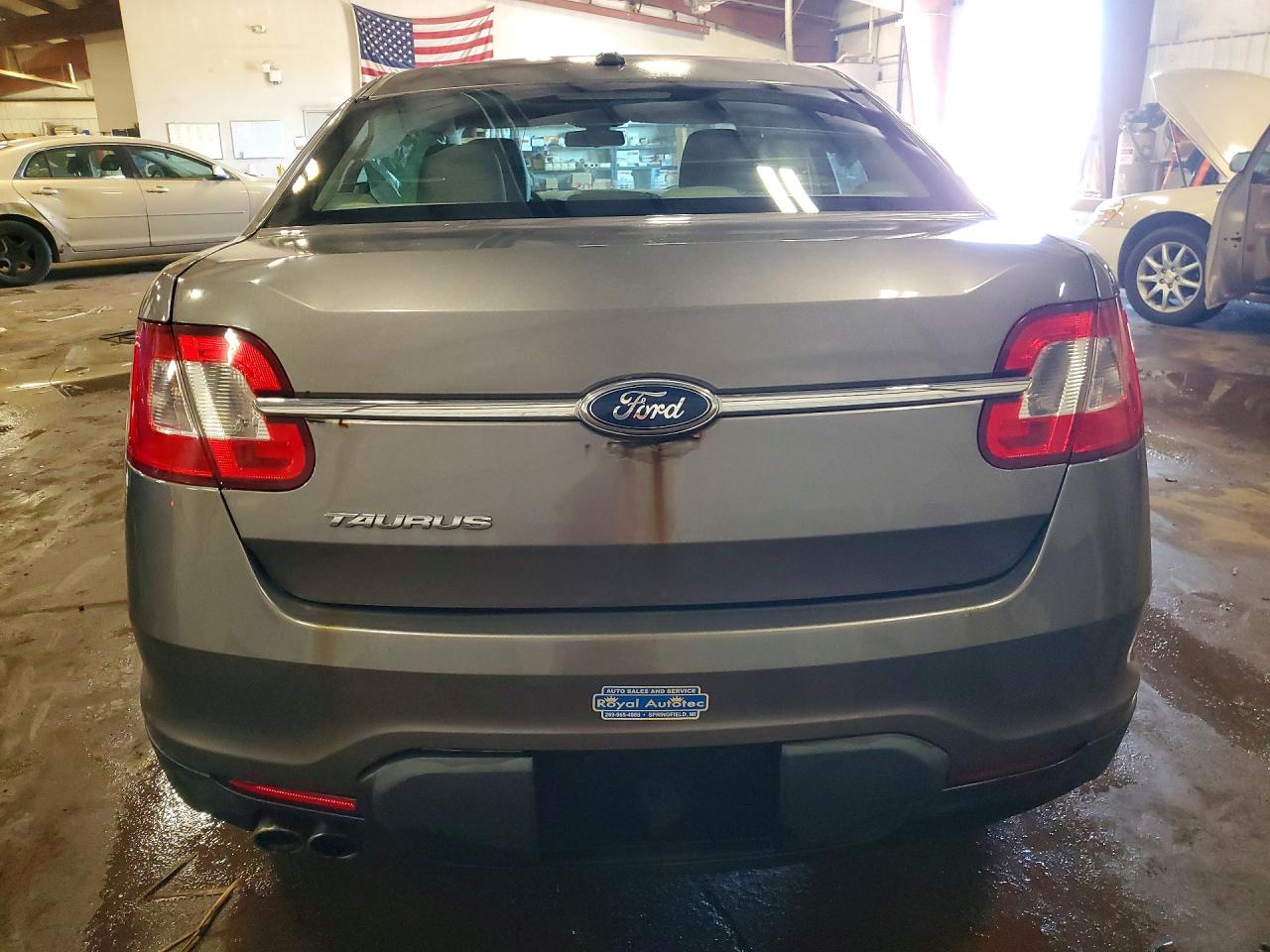 2012 Ford Taurus Se Gray vin: 1FAHP2DW9CG129123