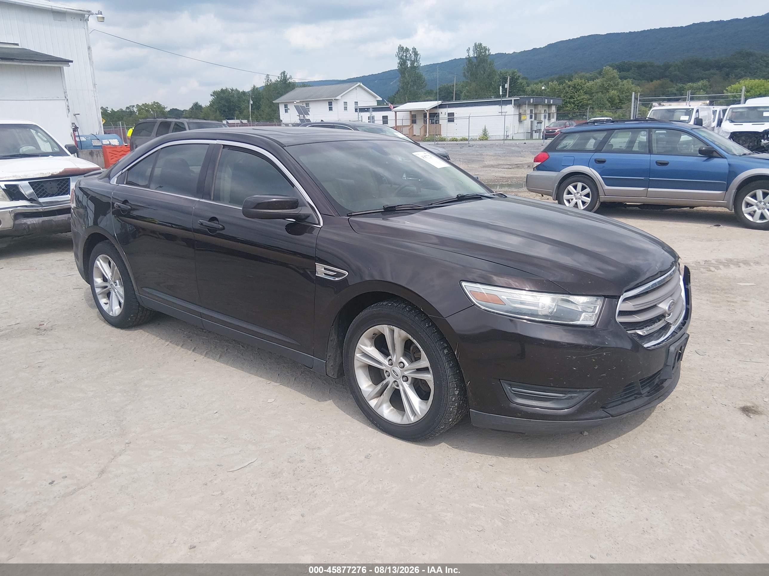 2013 Ford Taurus Sel Бордовый vin: 1FAHP2E80DG116147