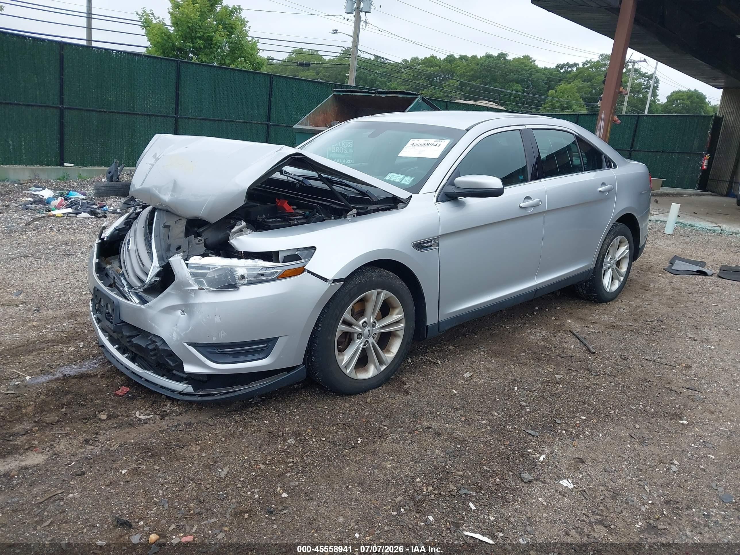 2013 Ford Taurus Sel Silver vin: 1FAHP2E80DG173366