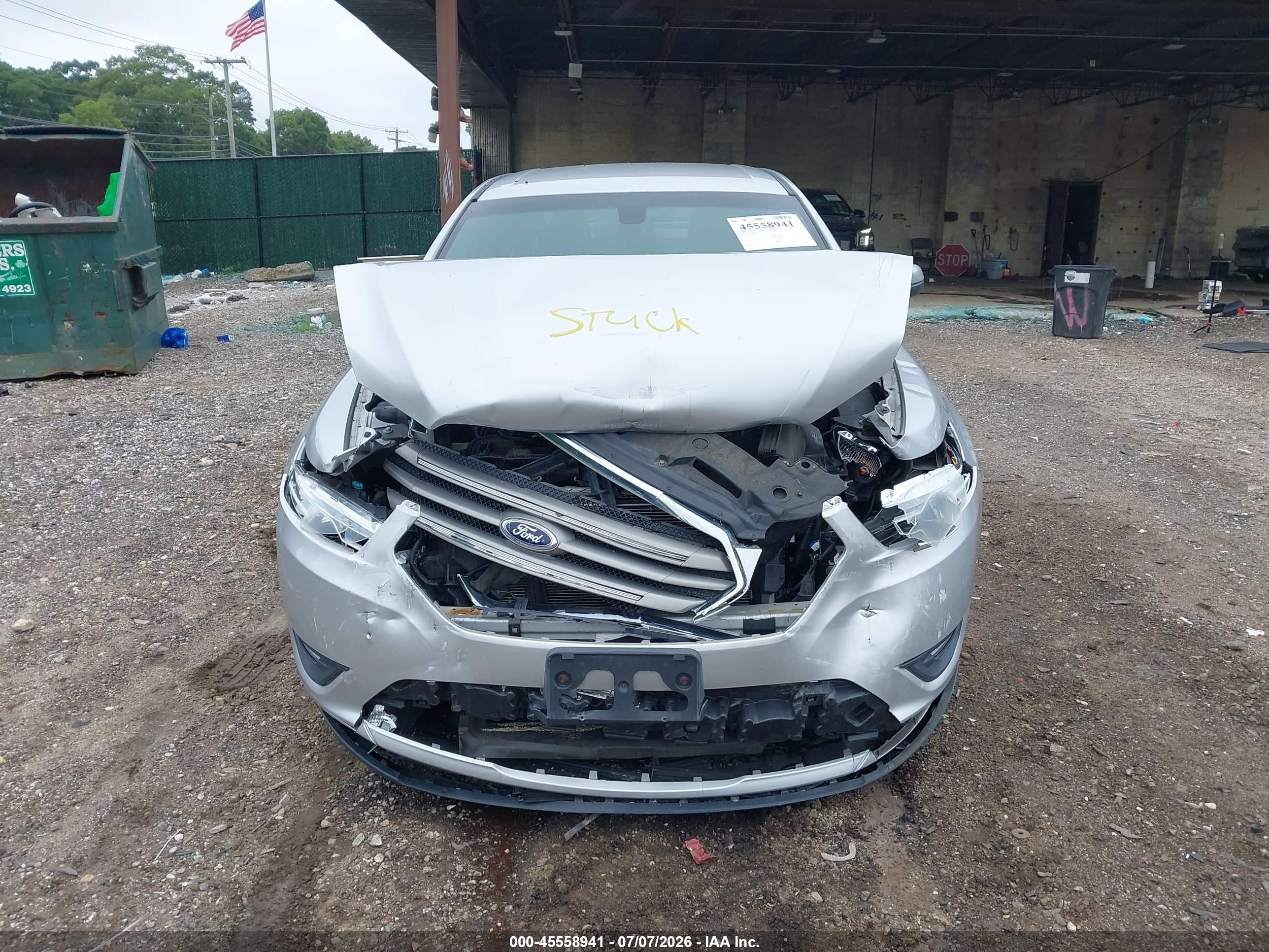 2013 Ford Taurus Sel Silver vin: 1FAHP2E80DG173366
