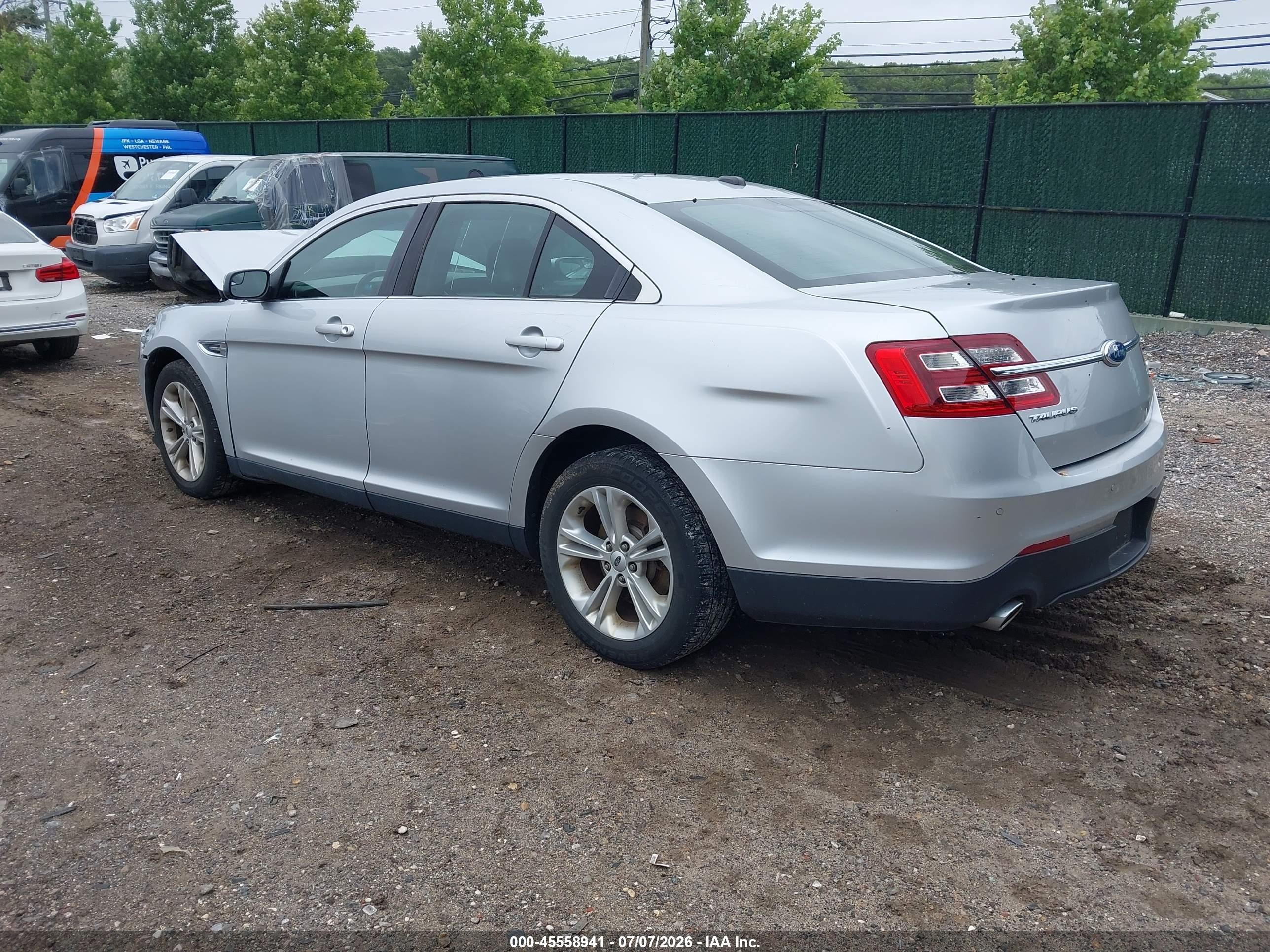 2013 Ford Taurus Sel Silver vin: 1FAHP2E80DG173366