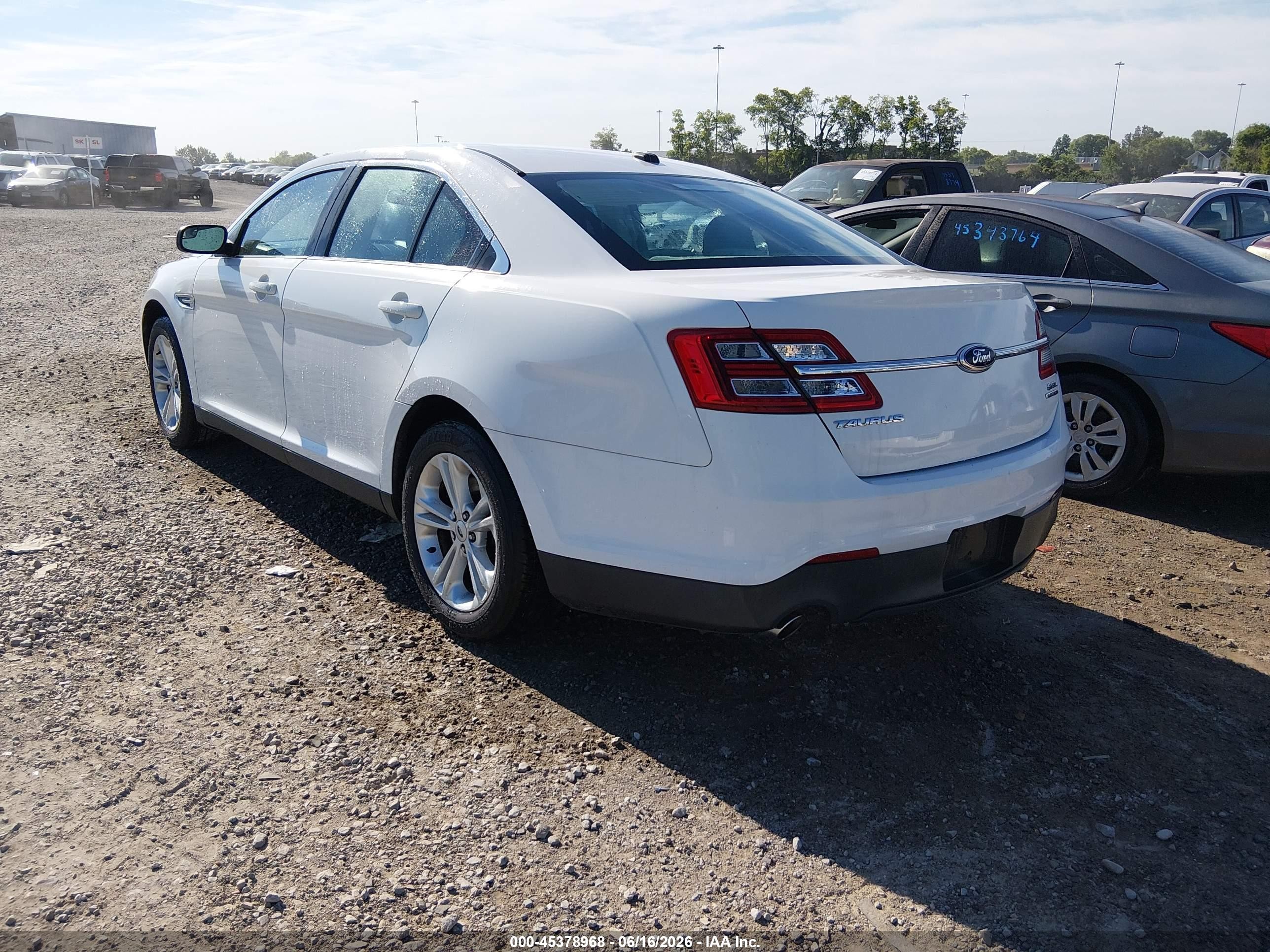 2013 Ford Taurus Sel White vin: 1FAHP2E80DG231685