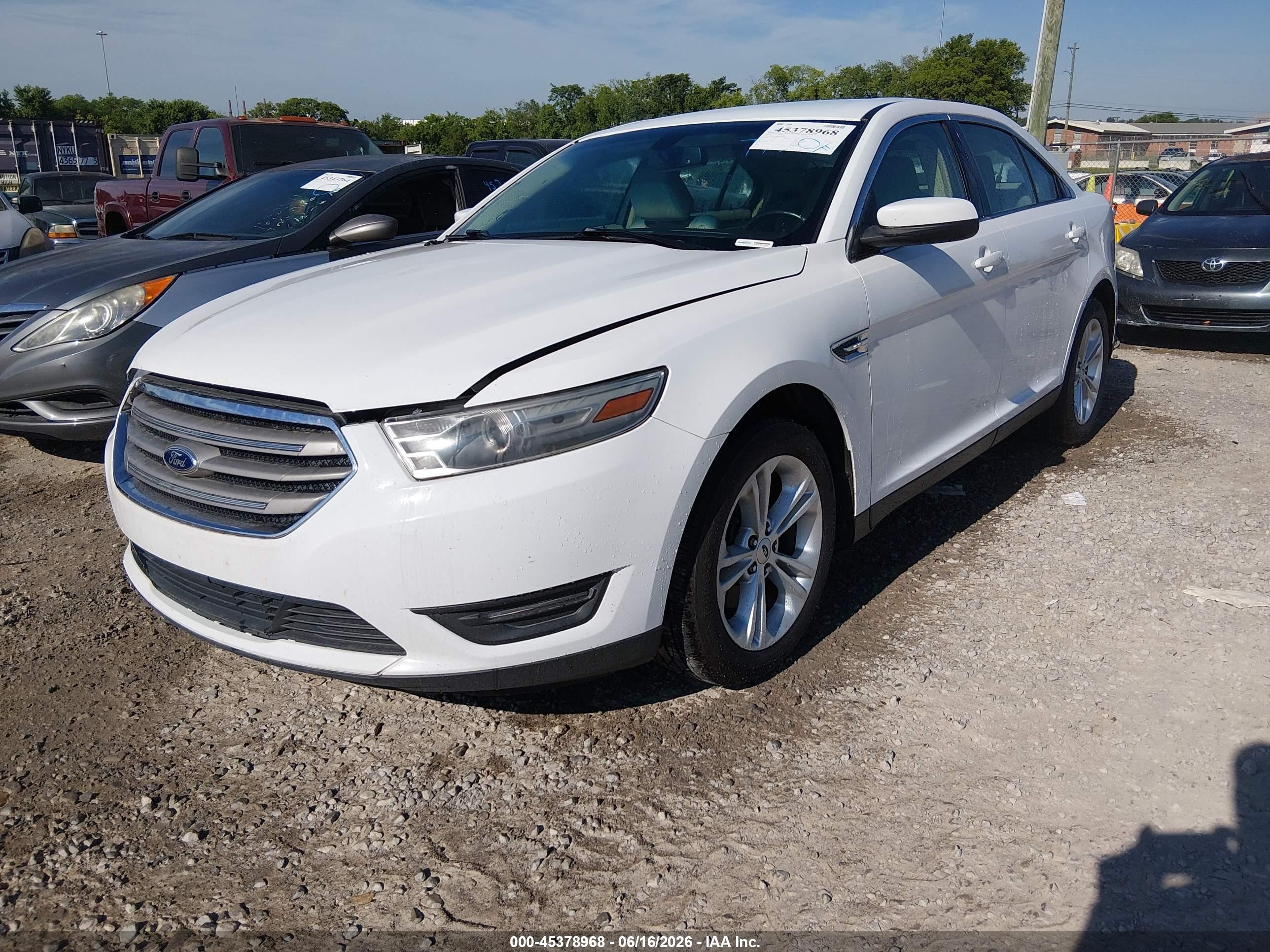 2013 Ford Taurus Sel White vin: 1FAHP2E80DG231685