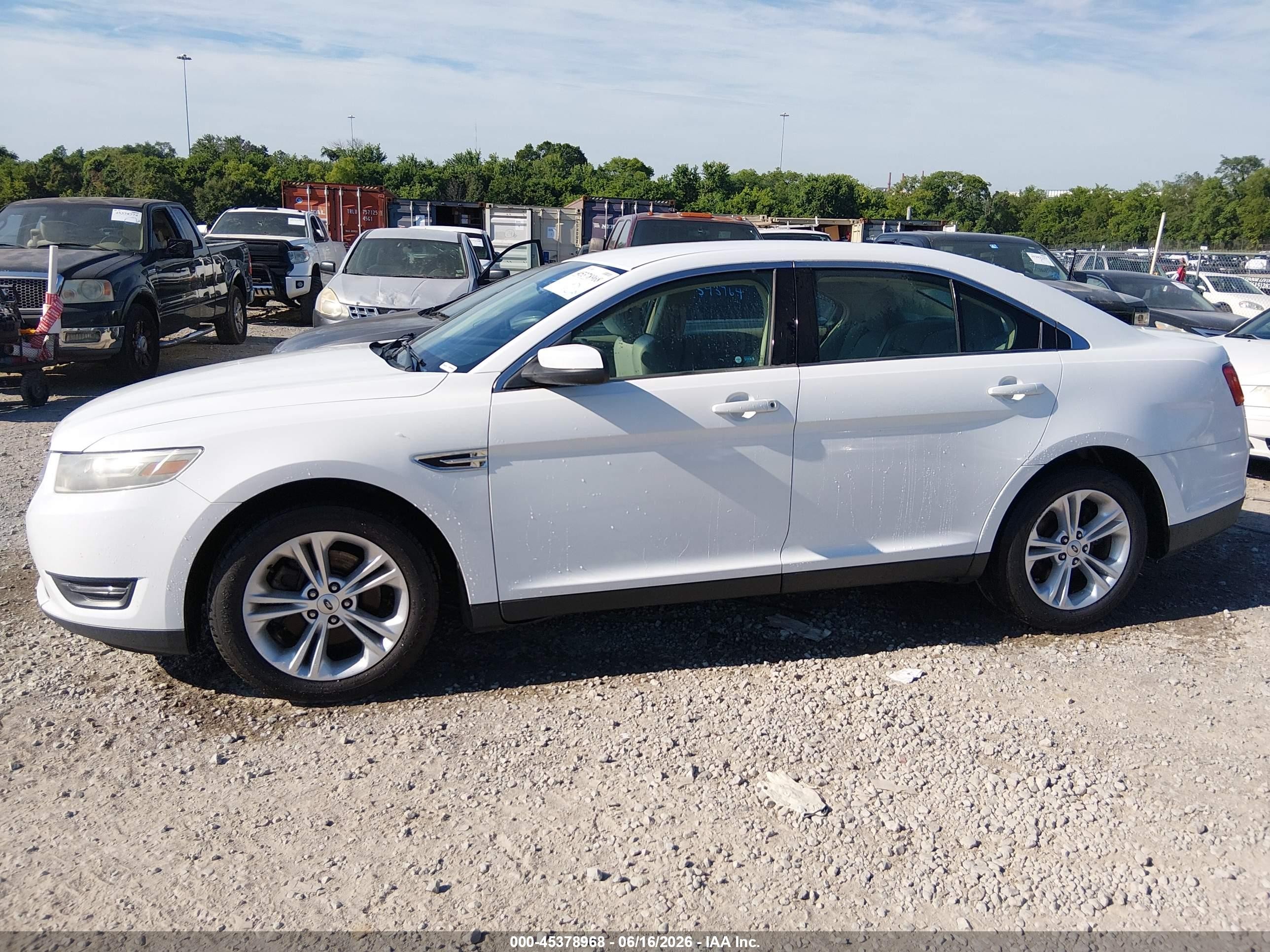 2013 Ford Taurus Sel White vin: 1FAHP2E80DG231685